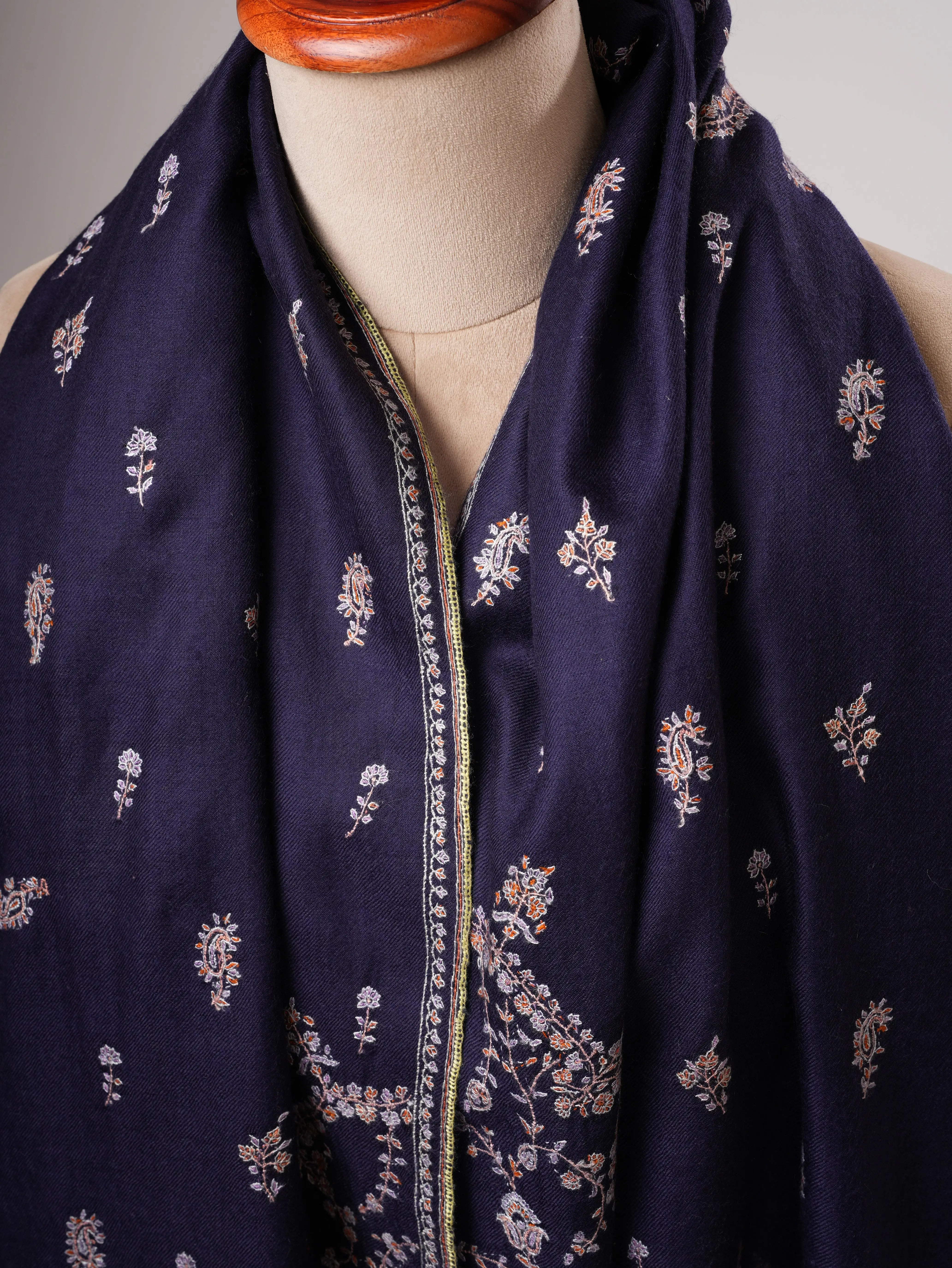 Handwoven Embroidered Indian Kashmiri Pashmina Shawl Shahkaar
