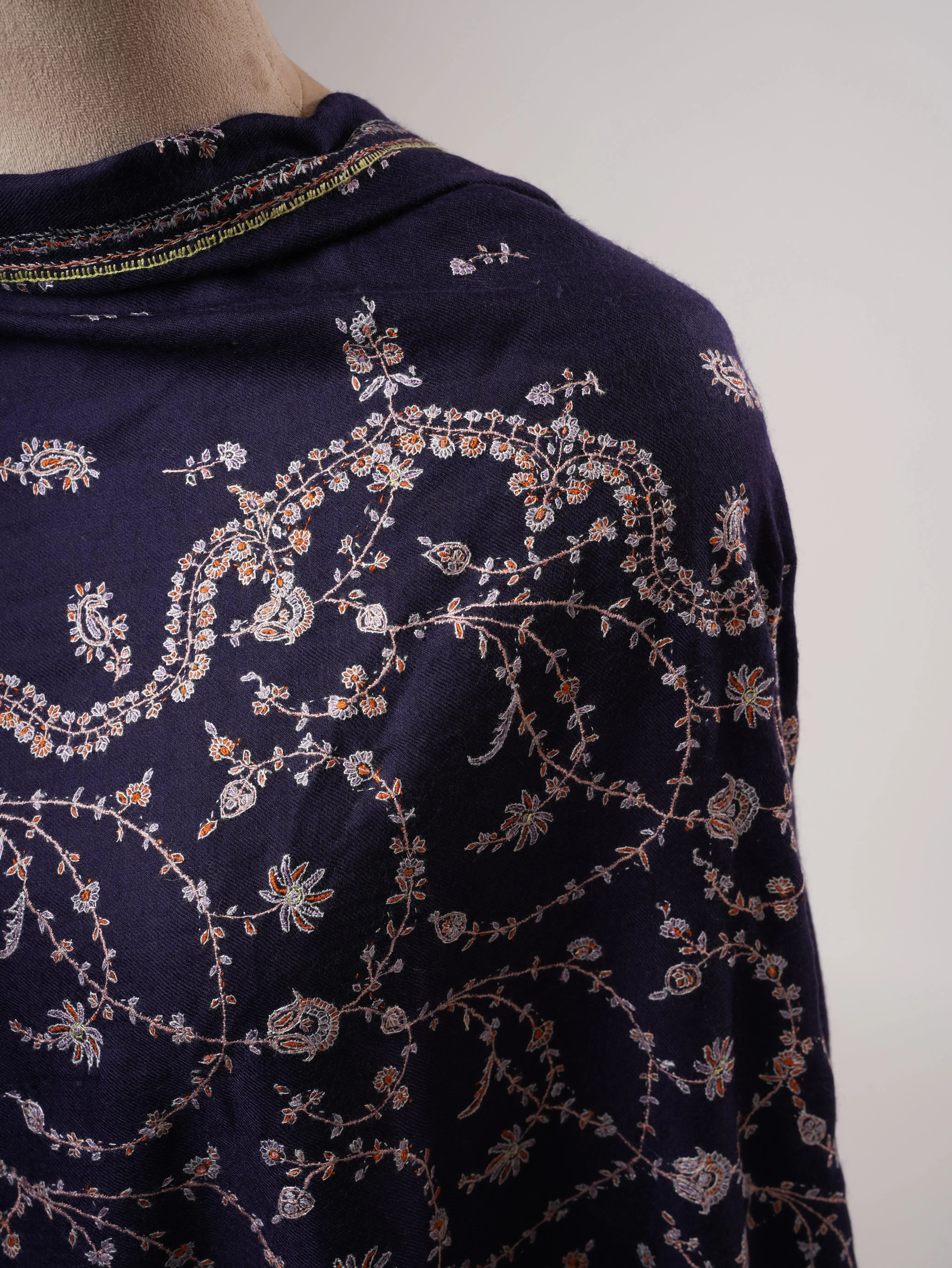Handwoven Embroidered Indian Kashmiri Pashmina Shawl Shahkaar