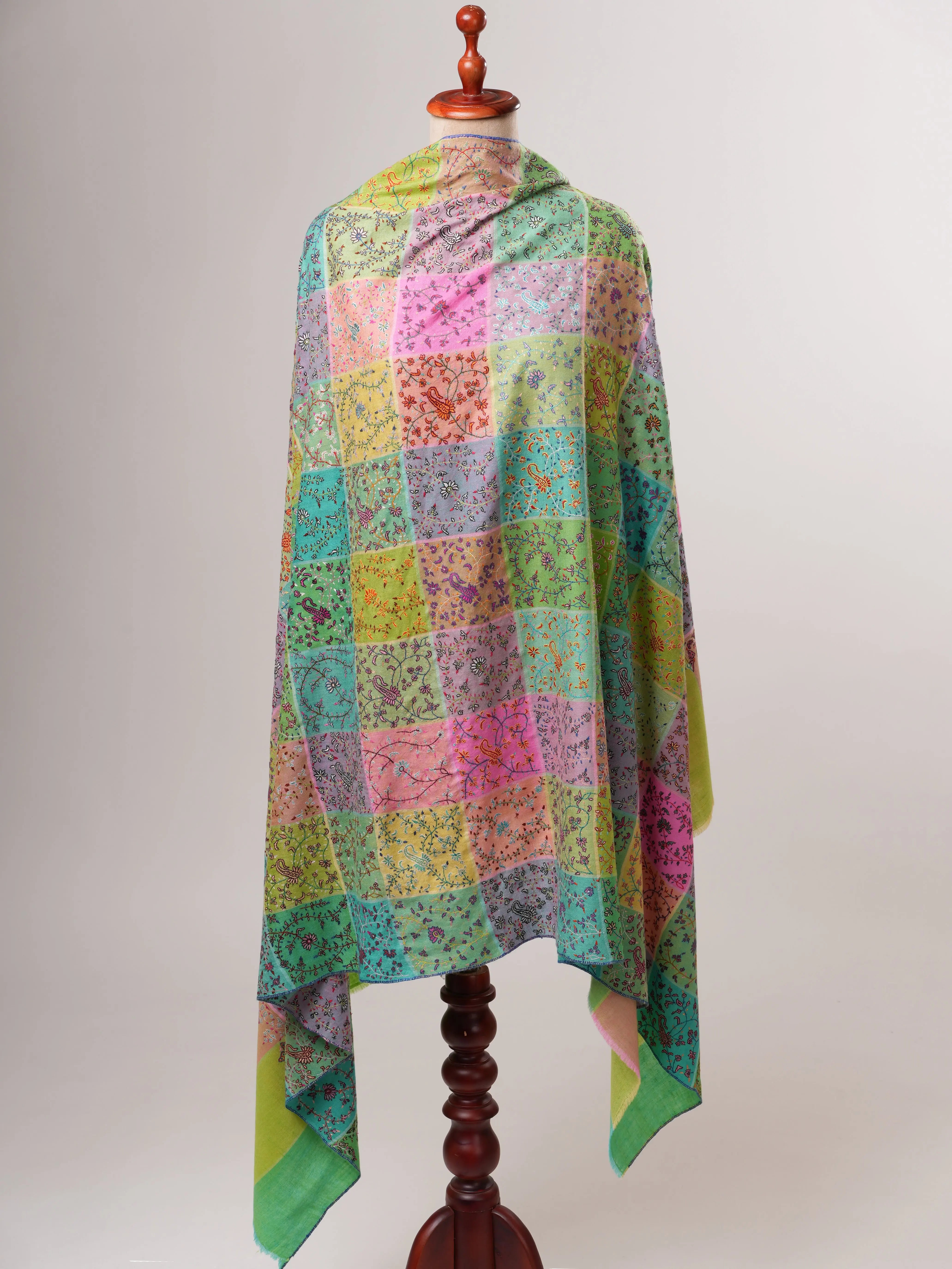 Handwoven Indian Kashmiri Pashmina Shawl with Fine Sozni Embroidery Shahkaar