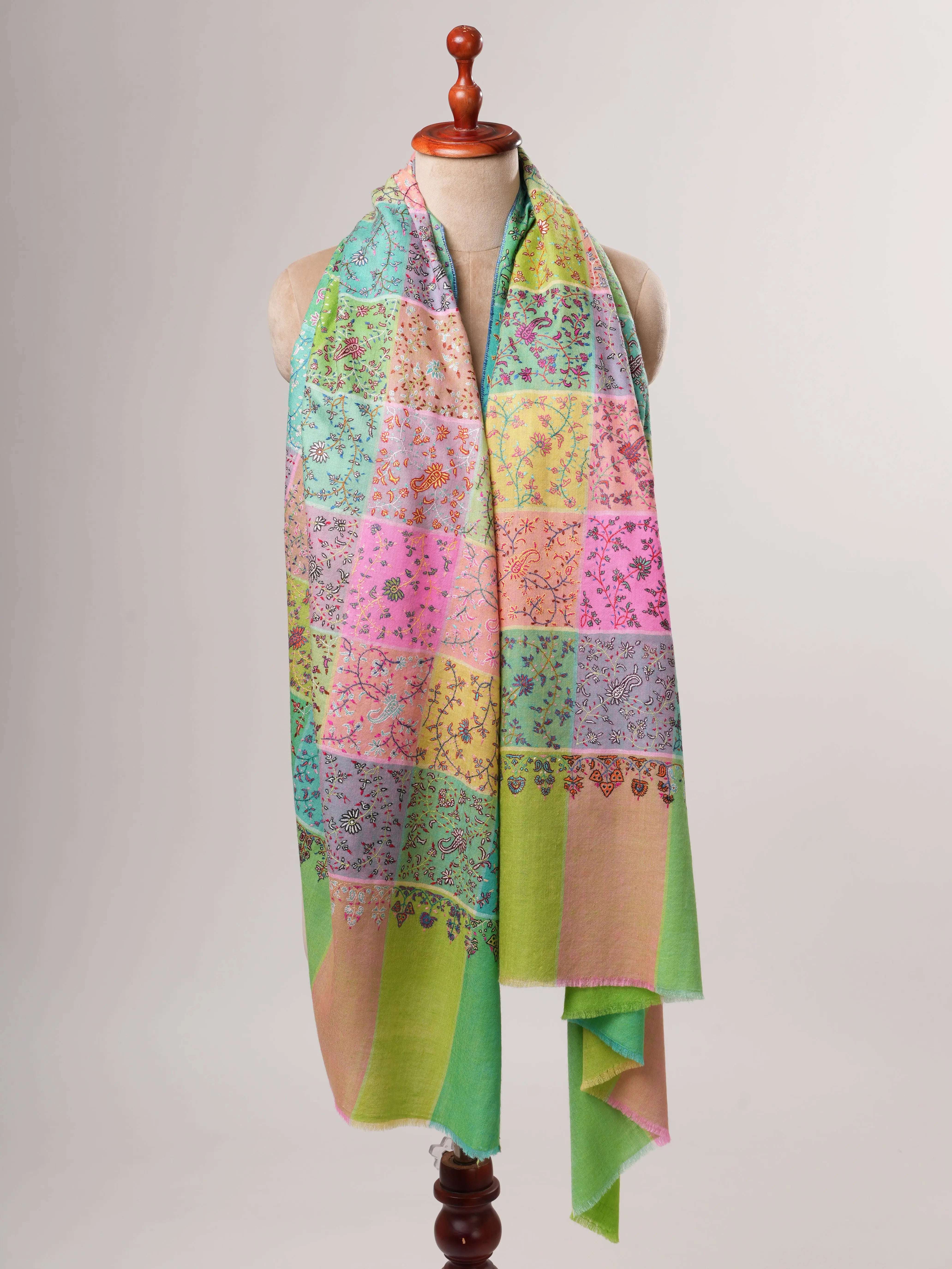 Handwoven Indian Kashmiri Pashmina Shawl with Fine Sozni Embroidery Shahkaar