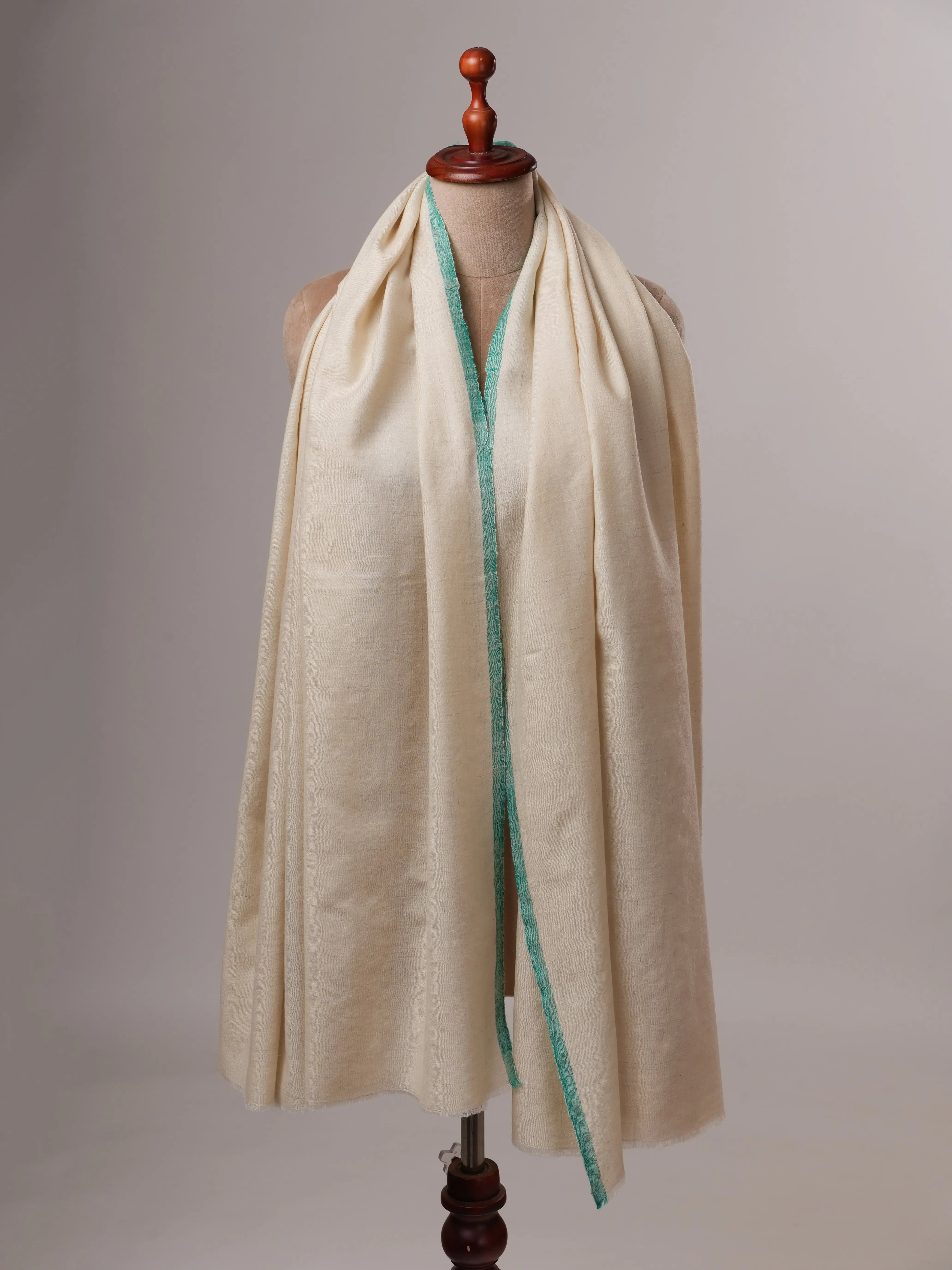 Handwoven Off White Pashmina Shawl with Soft Green Ends Shahkaar