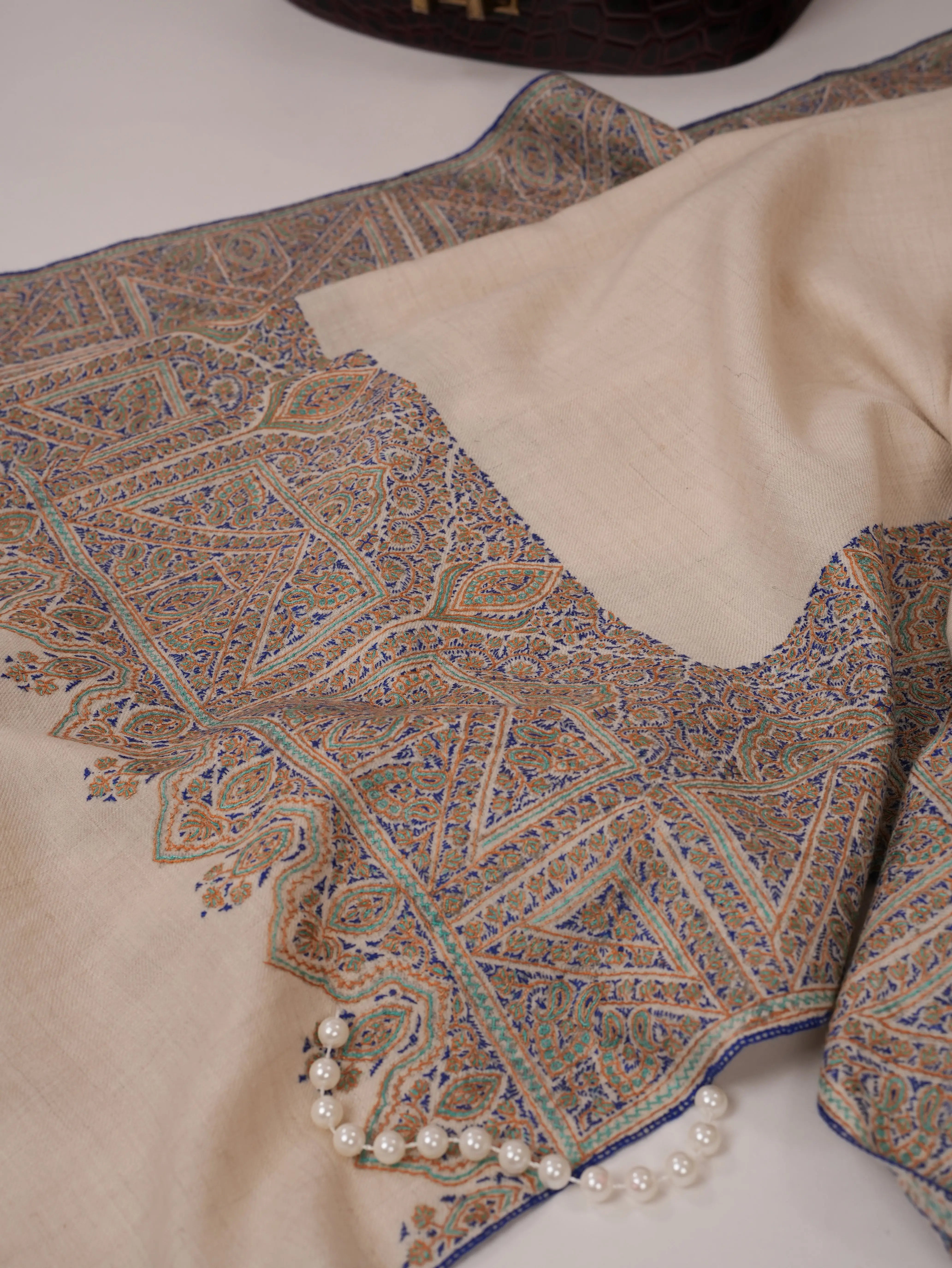 Ivory Kalandaur Pure Pashmina Shawl with Detailed Hand Embroidery Shahkaar.com