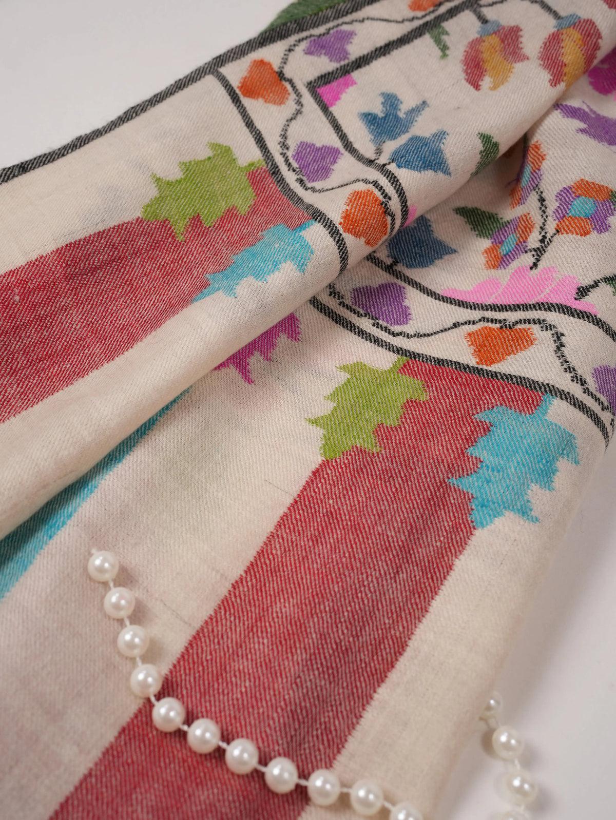 Lightweight Natural White Handwoven Kani Cashmere Scarf