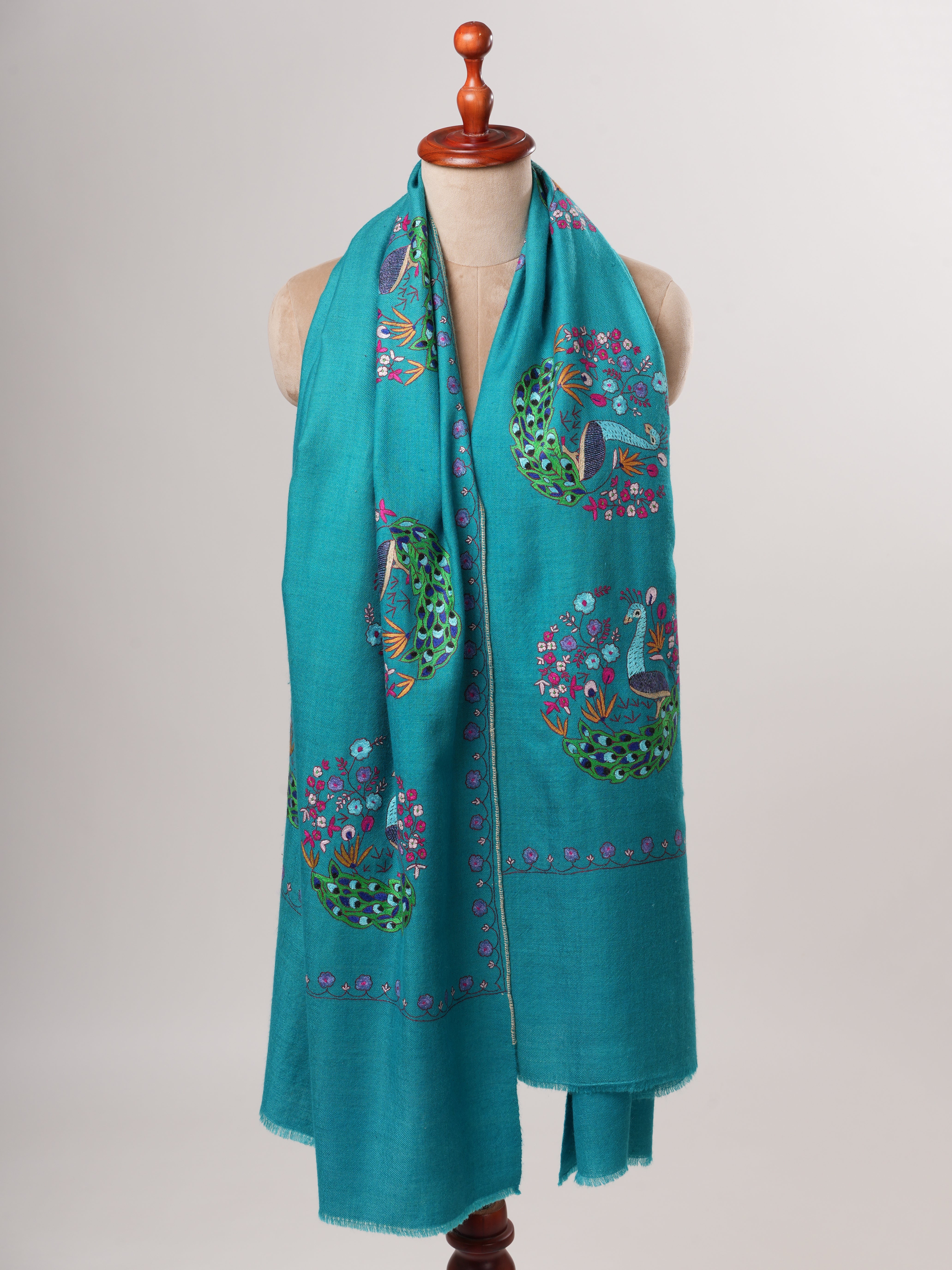 Peacock Embroidered Daur Handwoven Pashmina Shawl Shahkaar