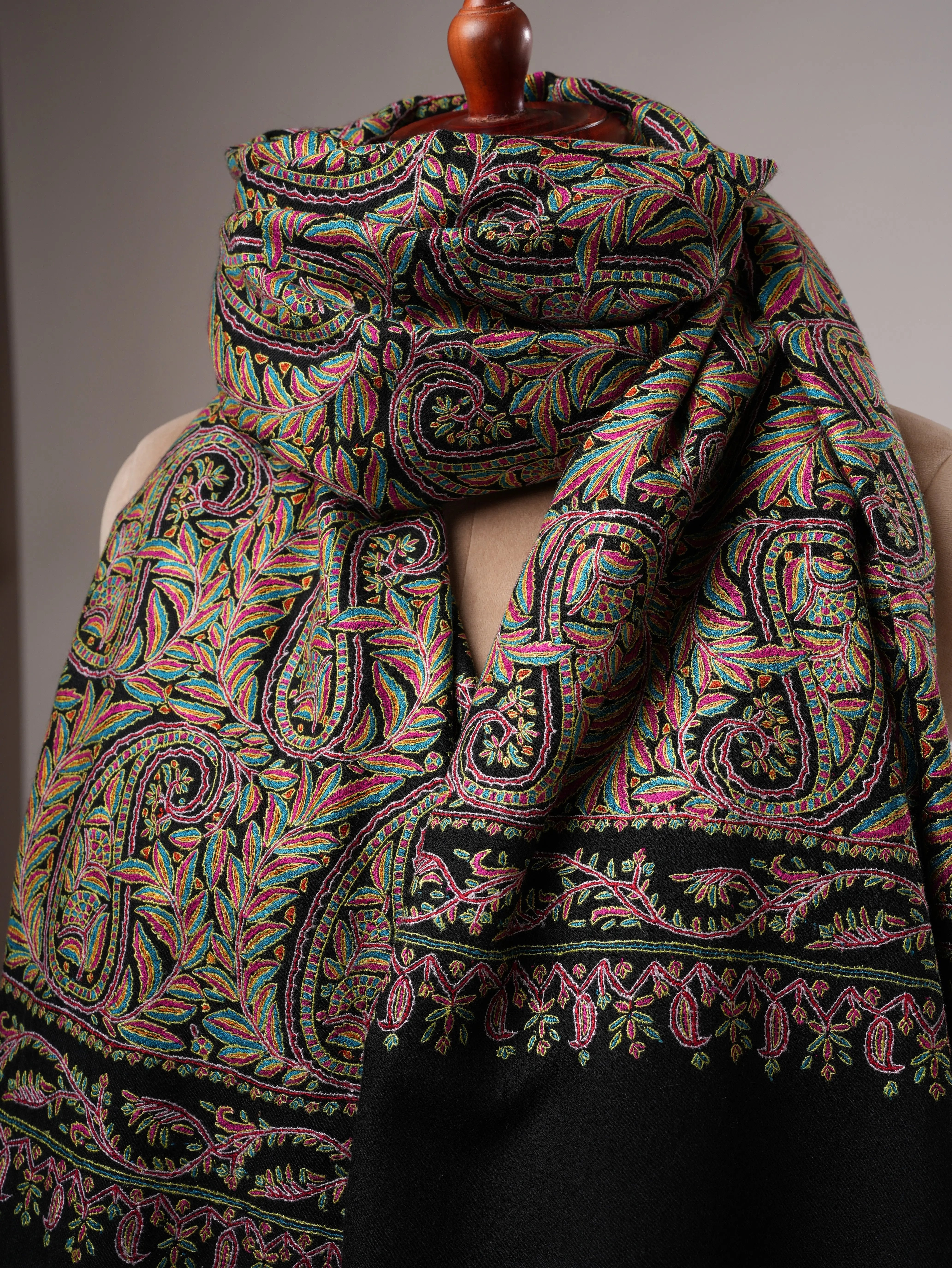 Kashmiri Black Pashmina Jamavar Shawl with Detailed Paisley Handwork Shahkaar