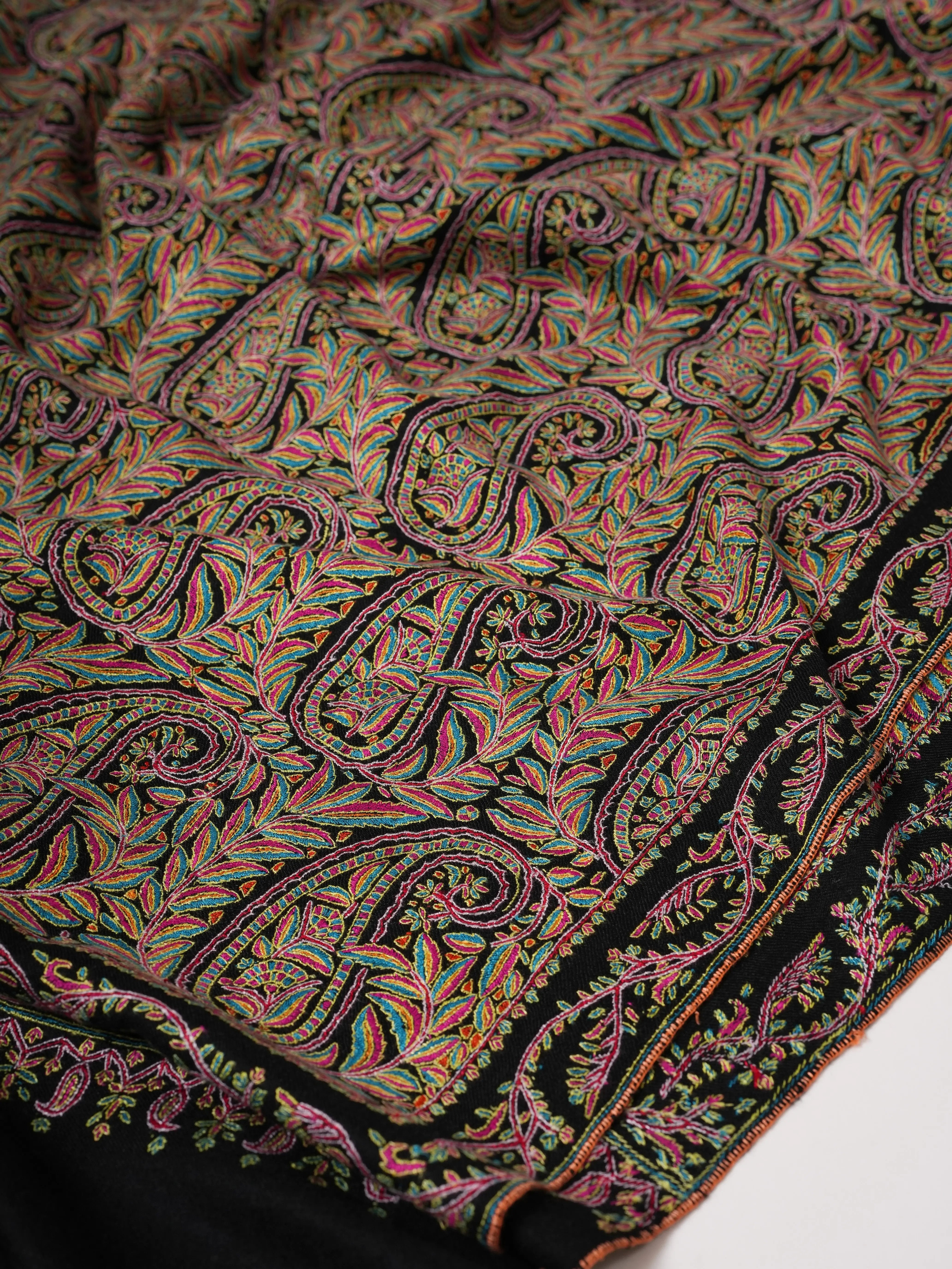 Kashmiri Black Pashmina Jamavar Shawl with Detailed Paisley Handwork Shahkaar