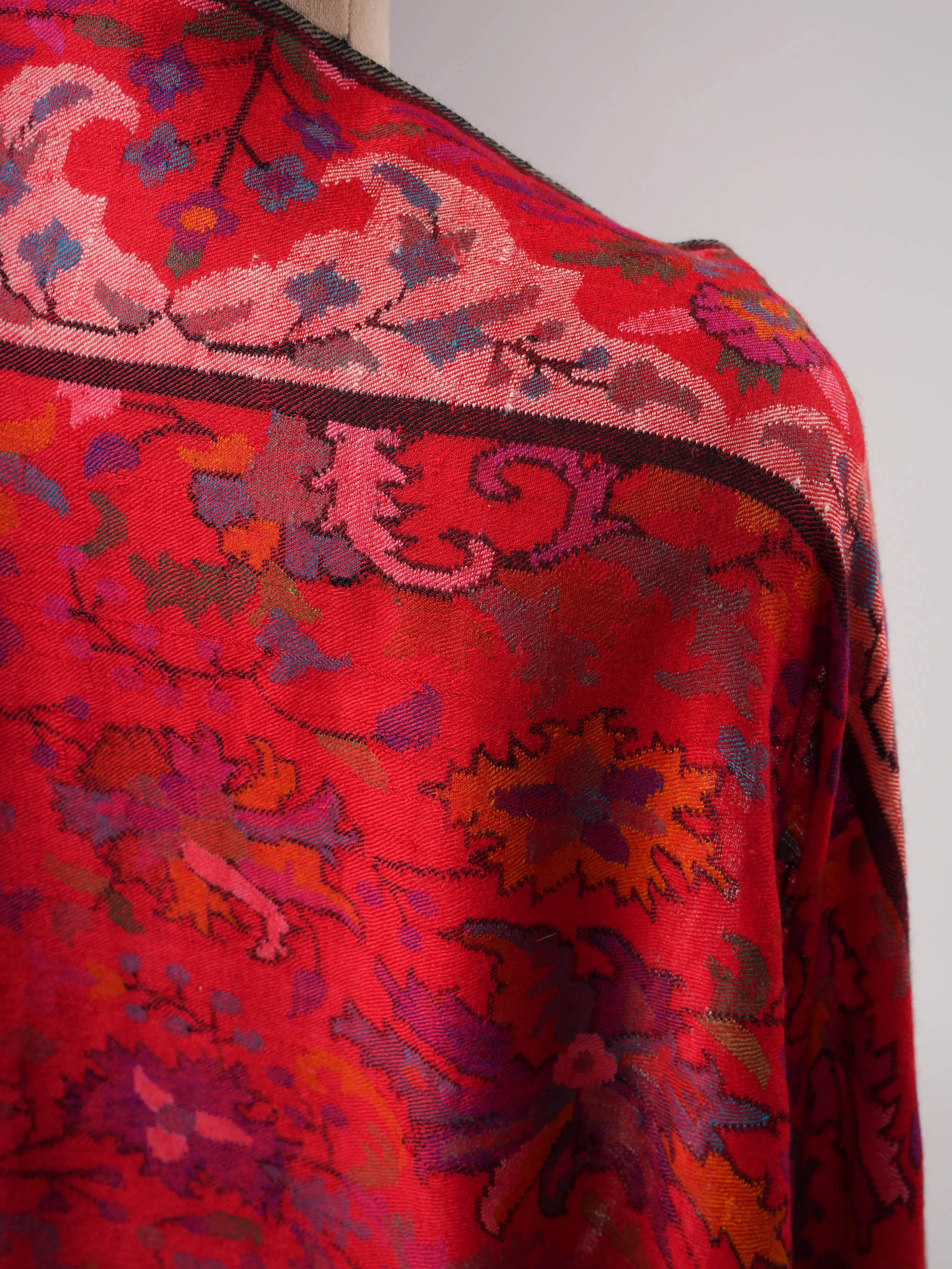 Handwoven Blood Red Kani Pashmina Jamavar Shawl Shahkaar