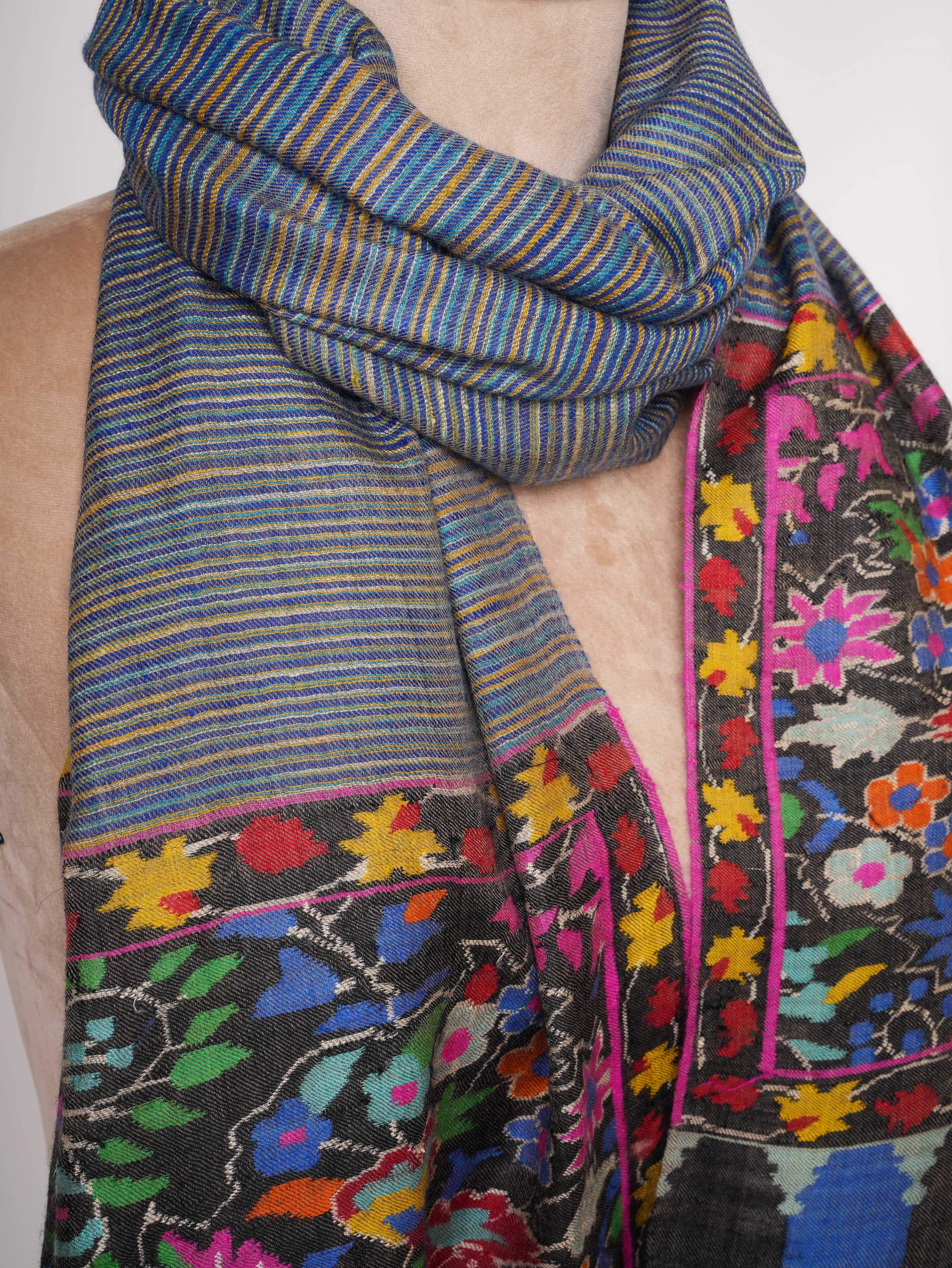 Handwoven Kashmiri Kani Pashmina Shawl with Traditional Motifs