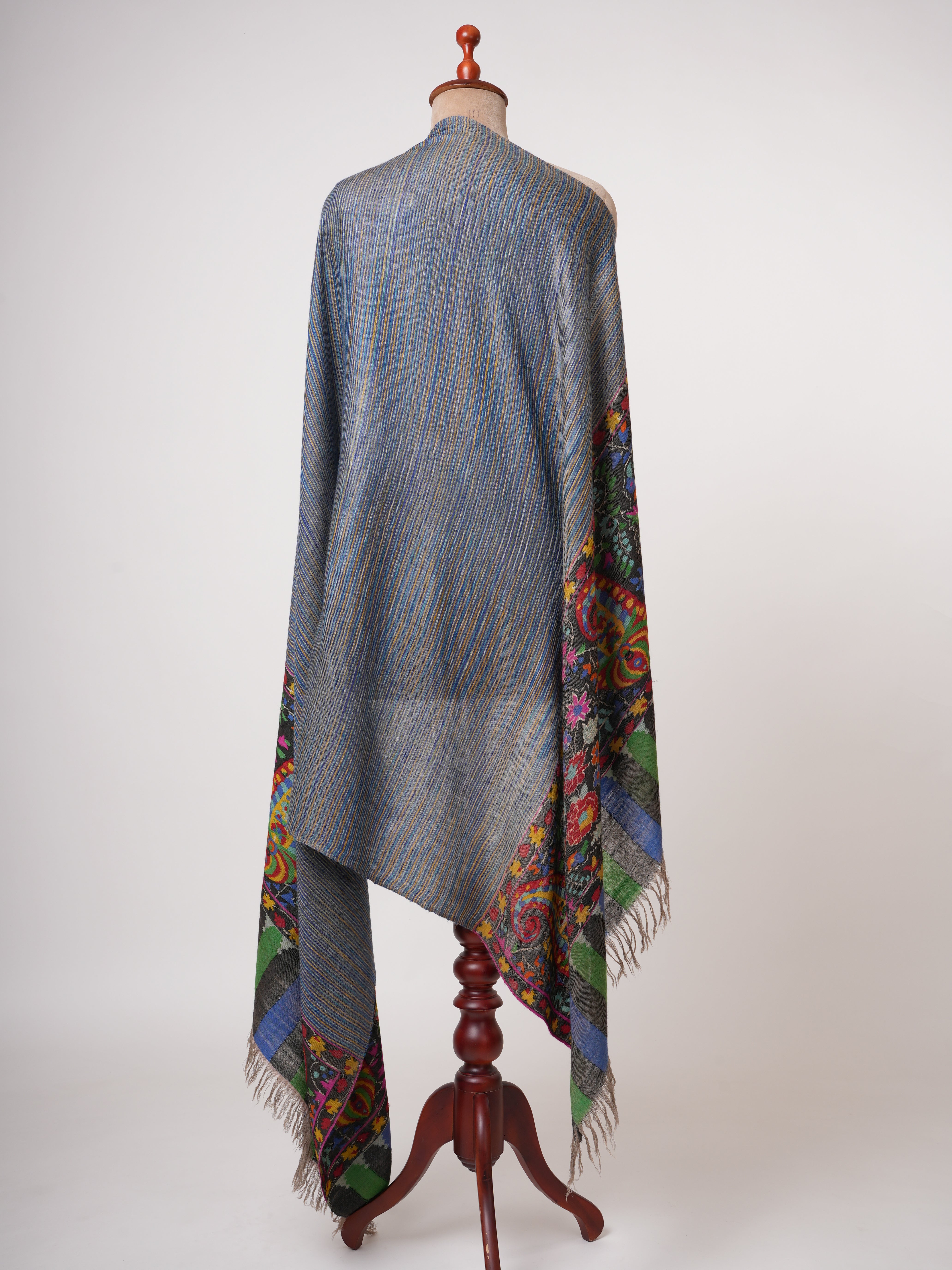 Handwoven Kashmiri Kani Pashmina Shawl with Traditional Motifs