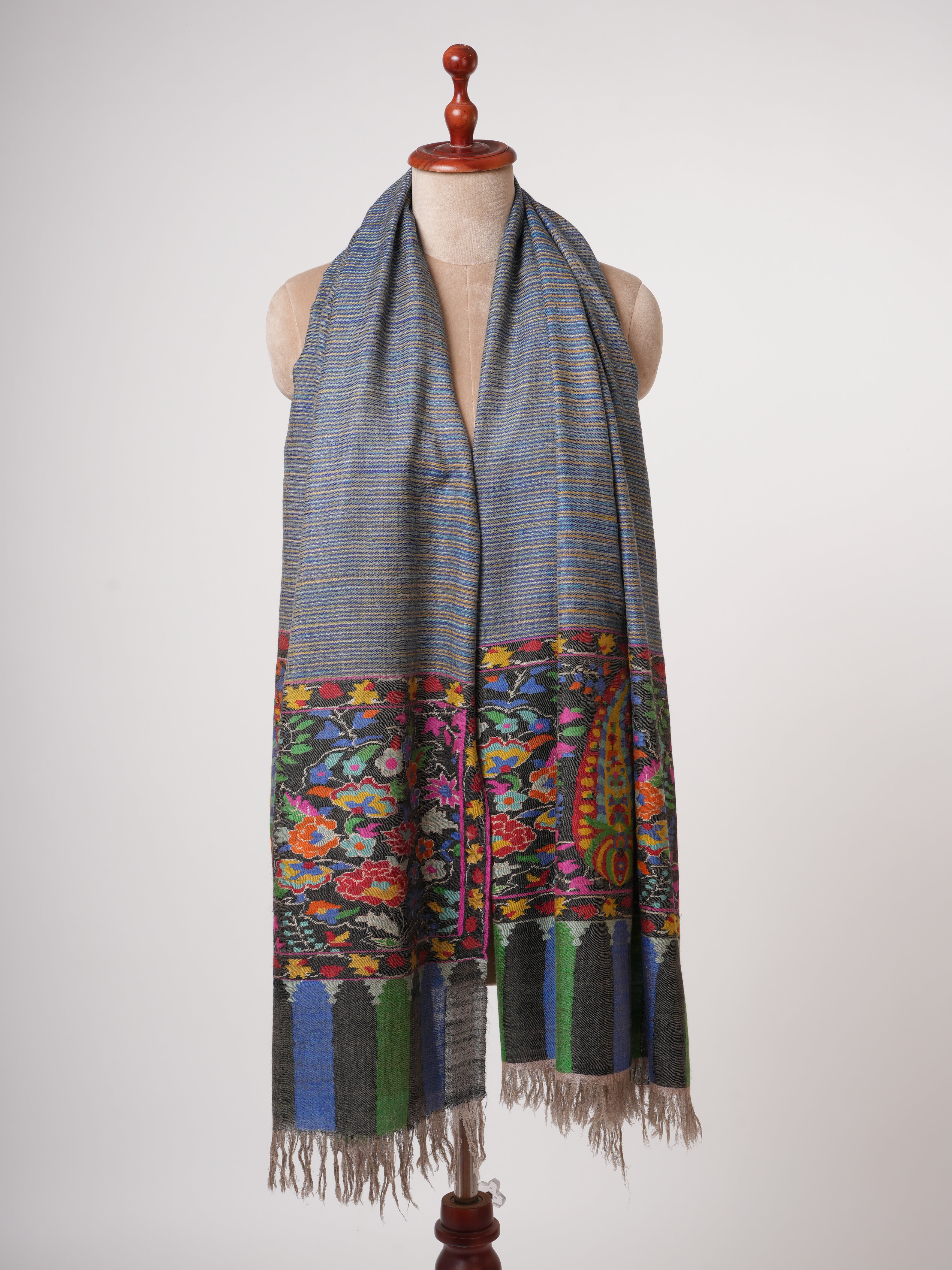 Handwoven Kashmiri Kani Pashmina Shawl with Traditional Motifs