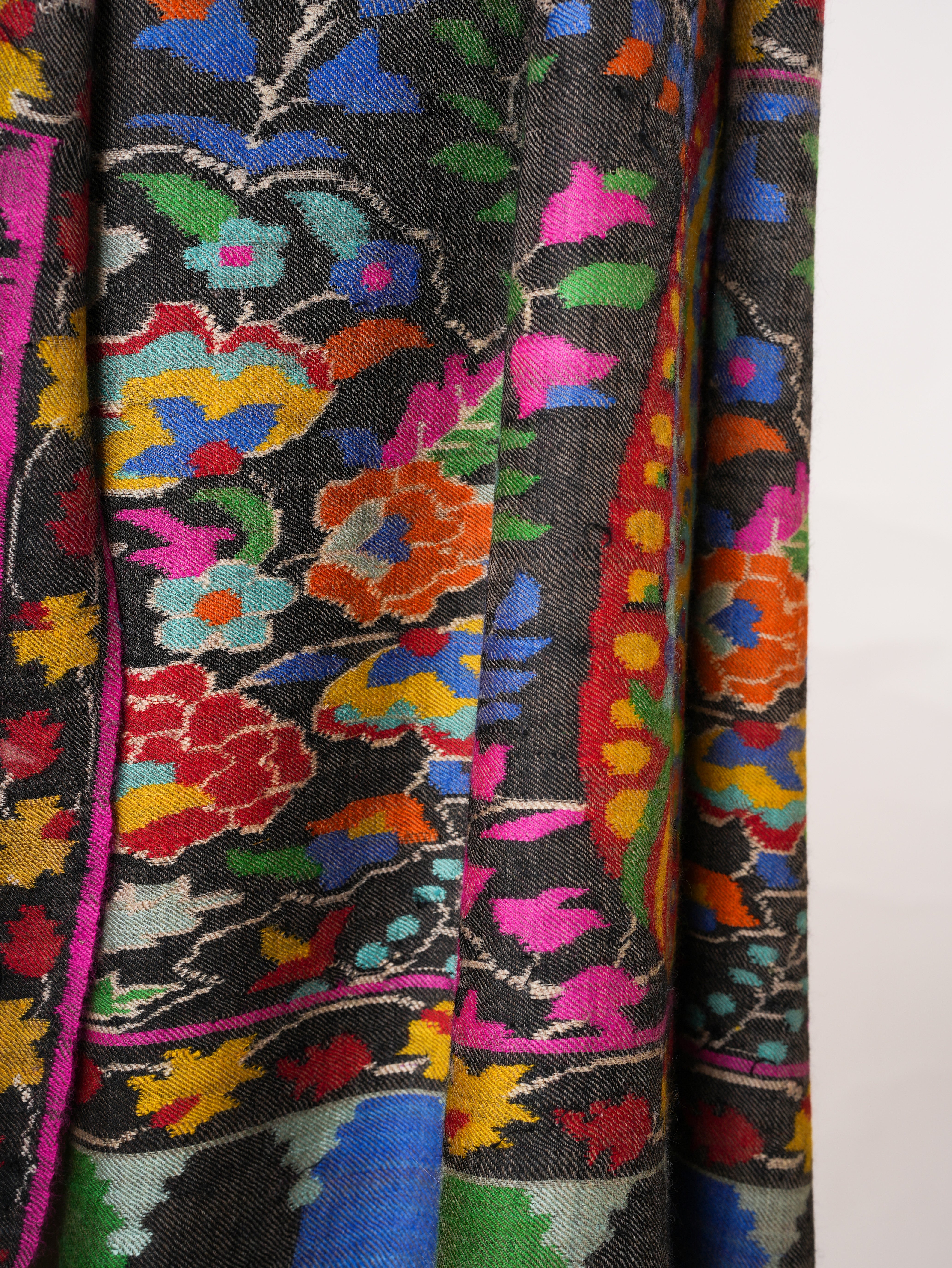 Handwoven Kashmiri Kani Pashmina Shawl with Traditional Motifs