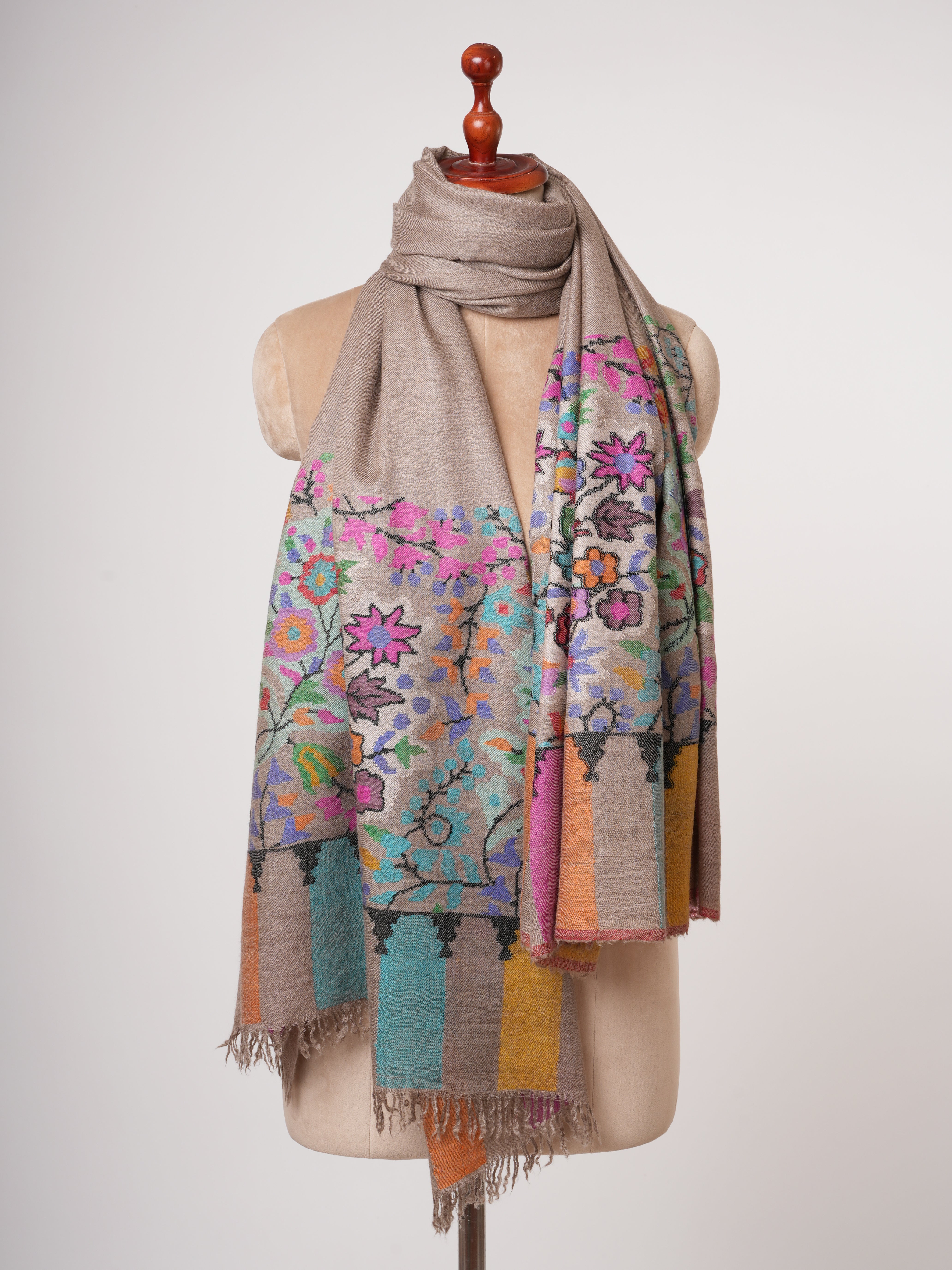 Natural Beige Kani Pashmina Shawl with Floral Motifs