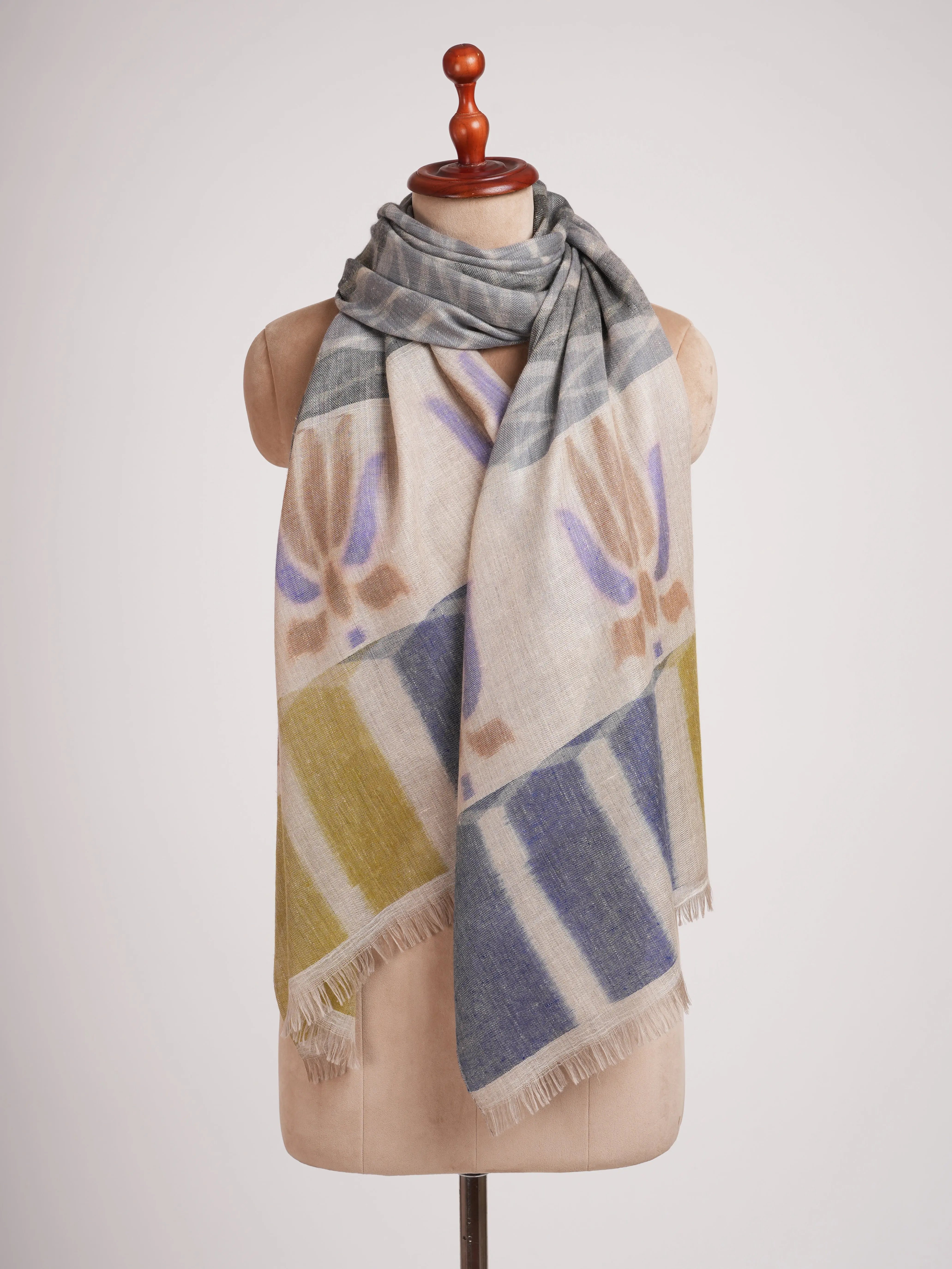 Pure Cashmere Featherlight Ikat Handloomed Scarf
