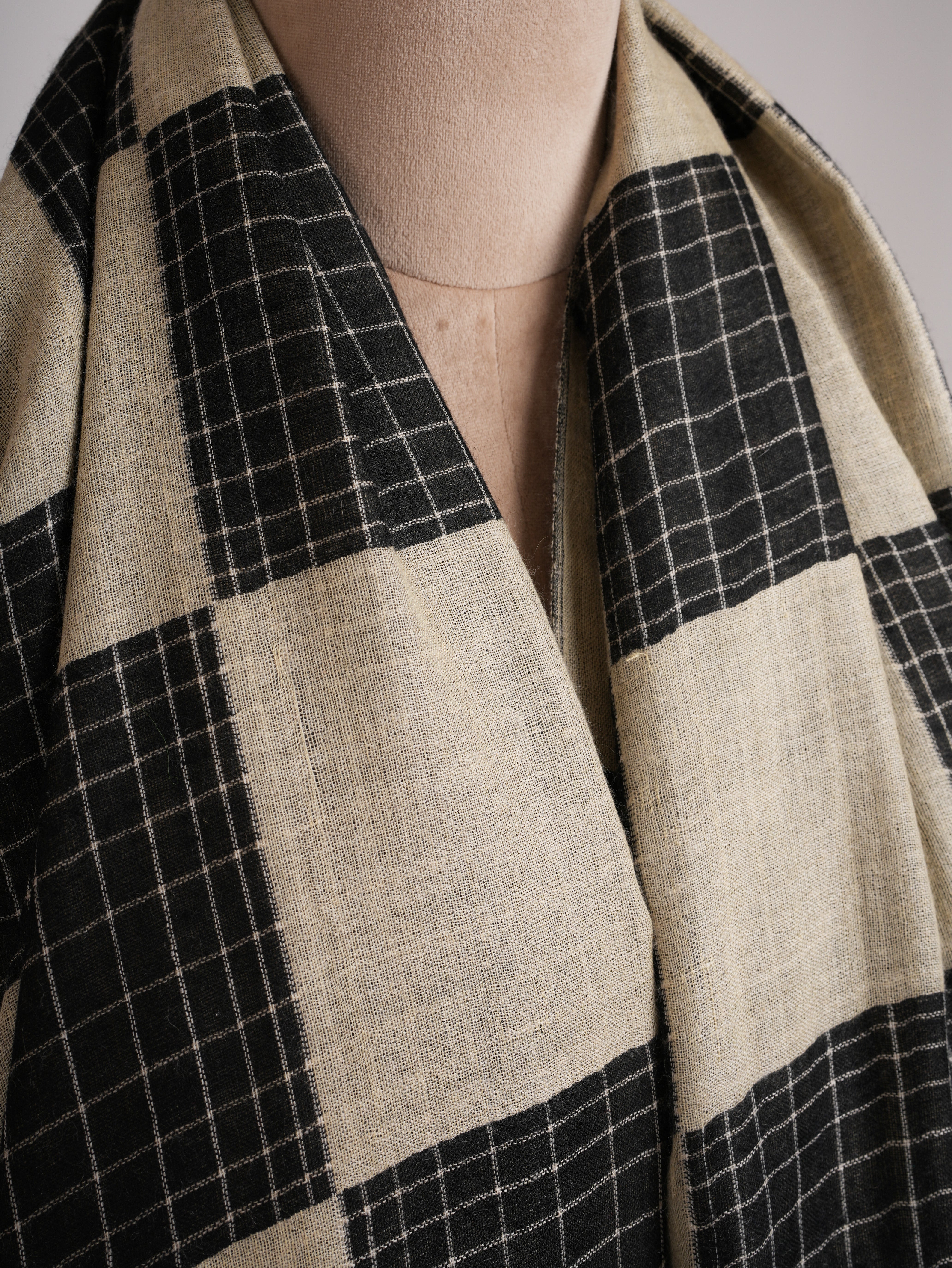 Handwoven Dorukha Dualshade Ikat Indian Shawl Shahkaar