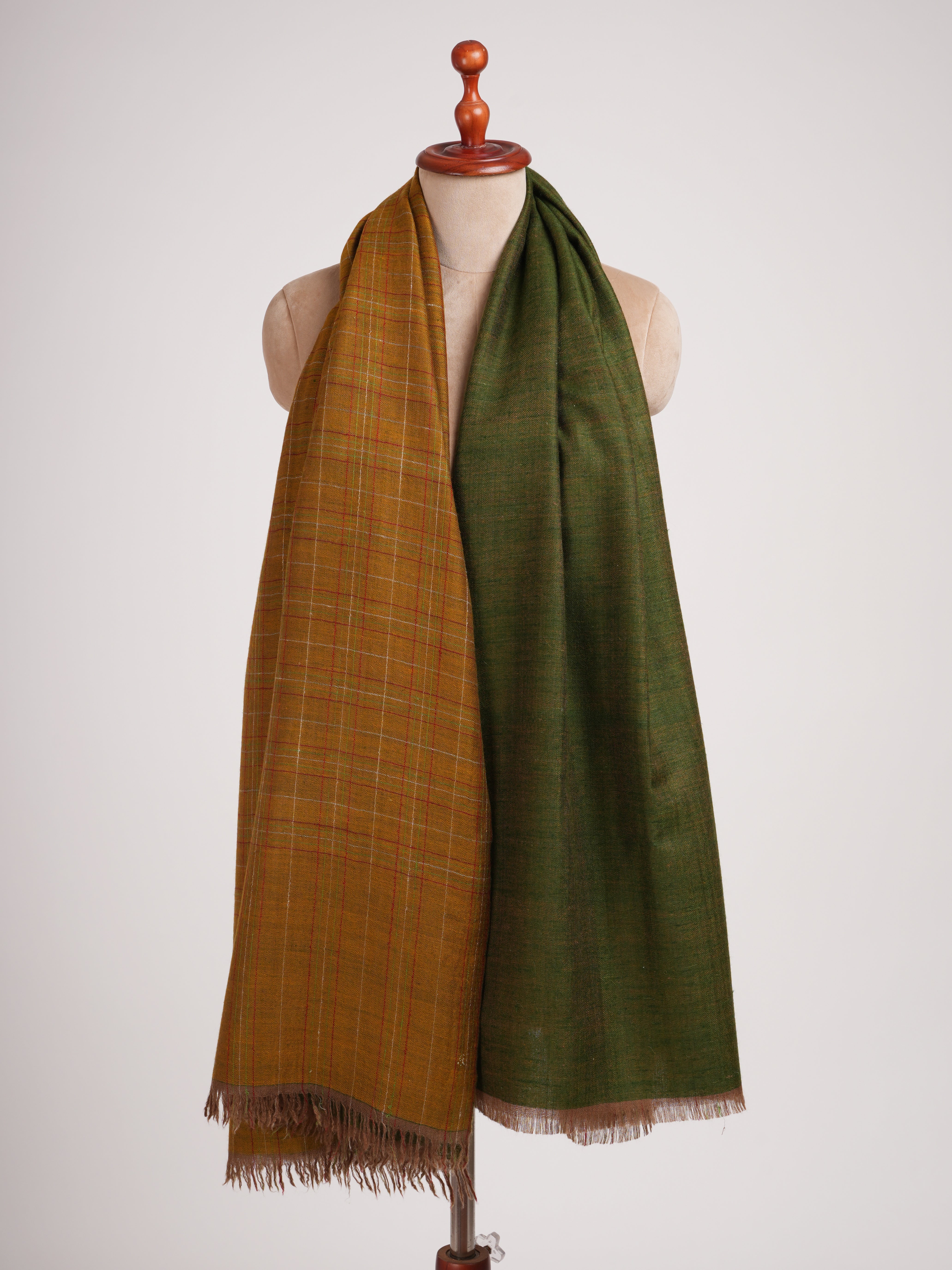 Dorukha Handwoven Kashmiri Pashmina Shawl Shahkaar