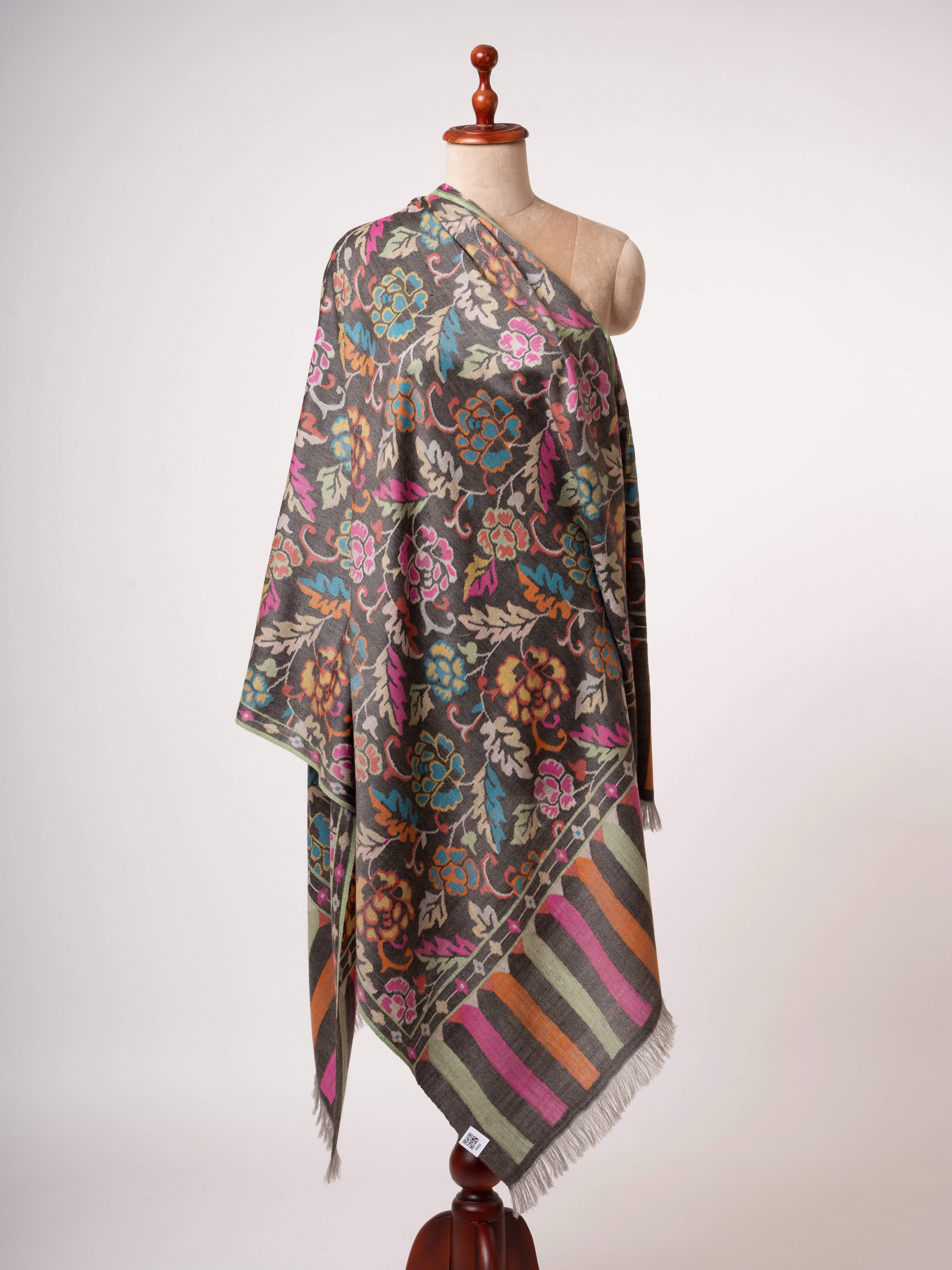 Carbon Black Kani Pashmina Jamavar Shawl Handwoven Heirloom