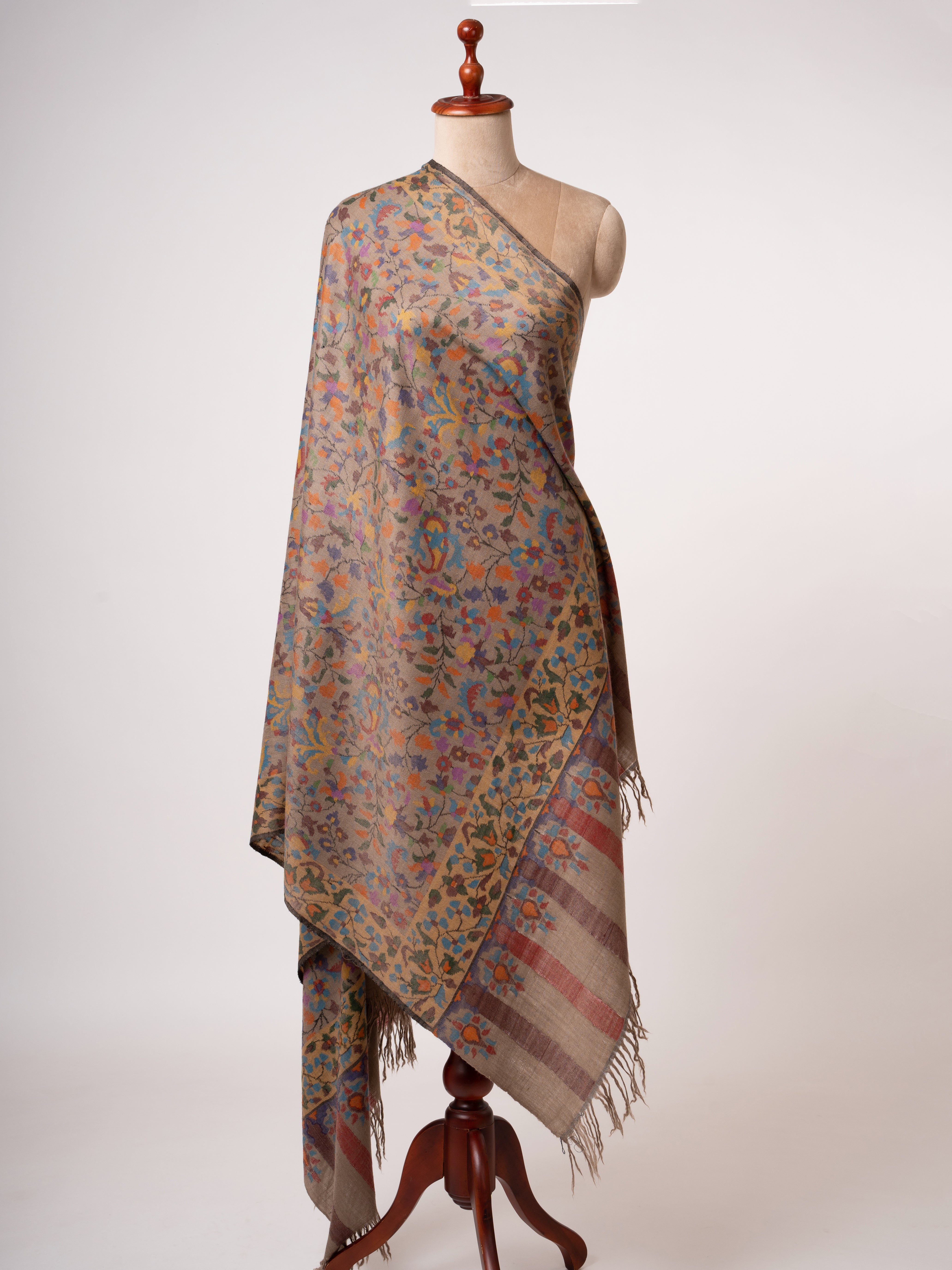 Toosh Color Kani Pashmina Shawl with Intricate Handwoven Motifs