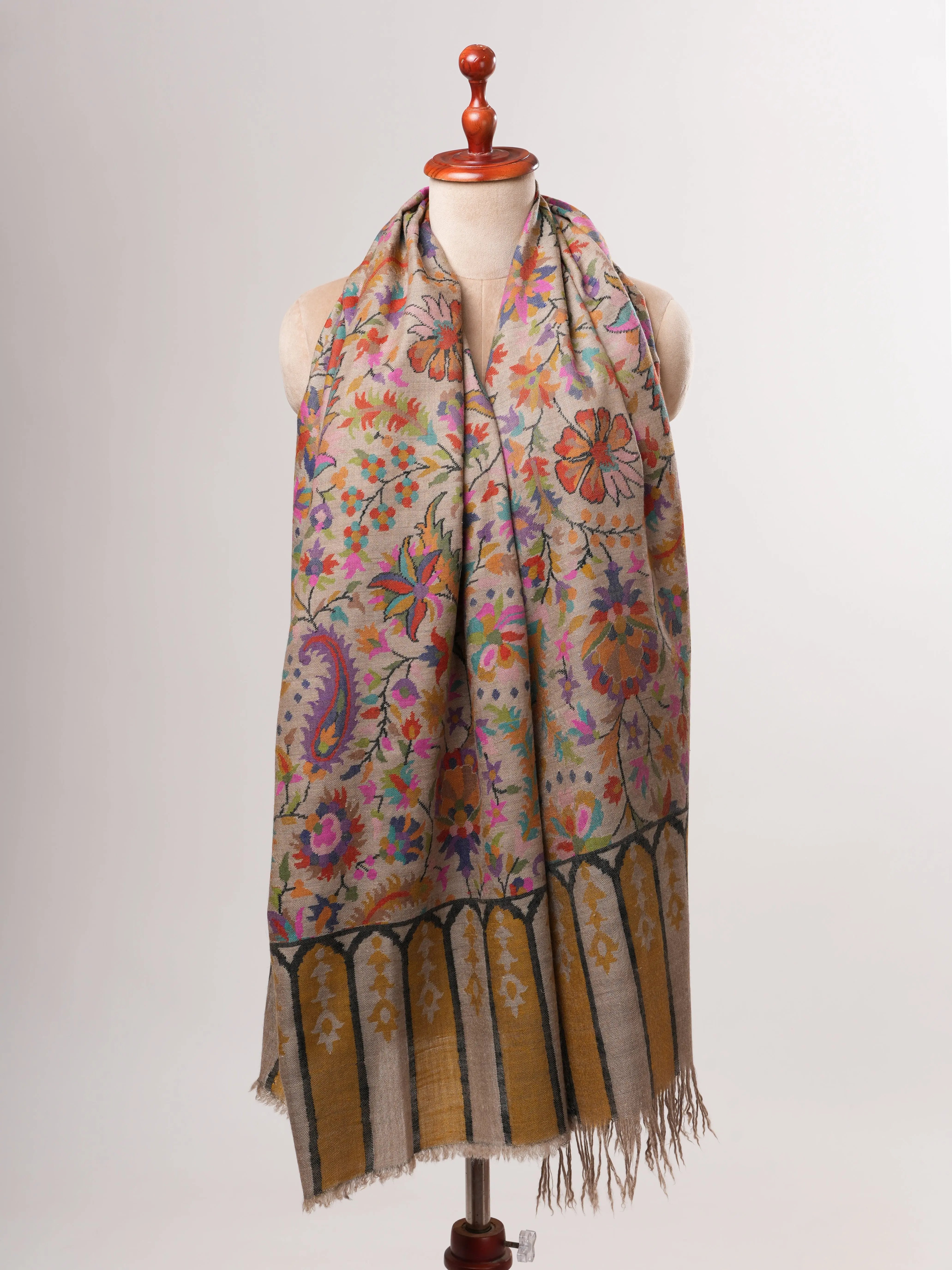 Toosh Color Floral Kani Kashmiri Handwoven Pashmina Shawl Shahkaar