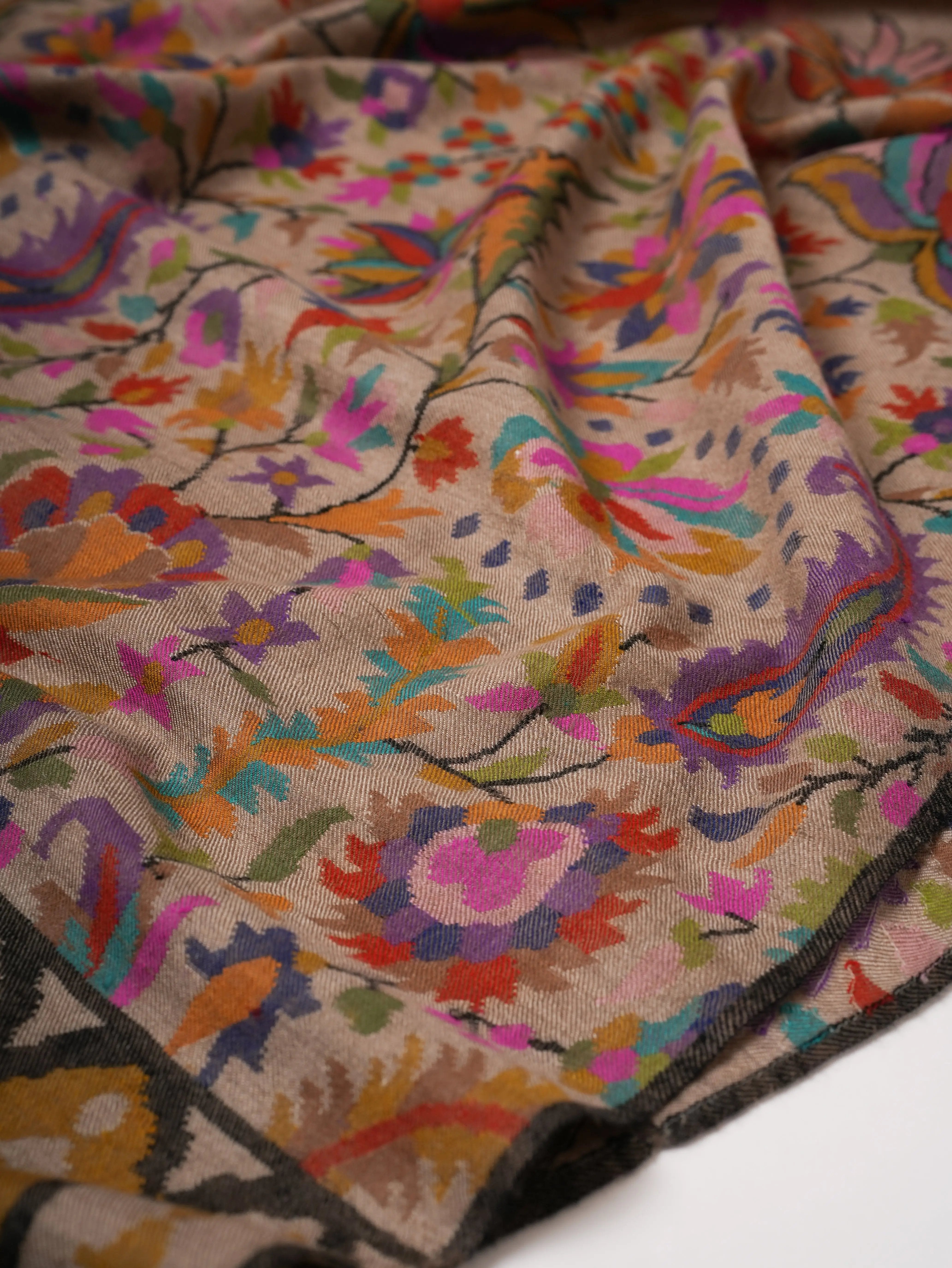 Toosh Color Floral Kani Kashmiri Handwoven Pashmina Shawl Shahkaar