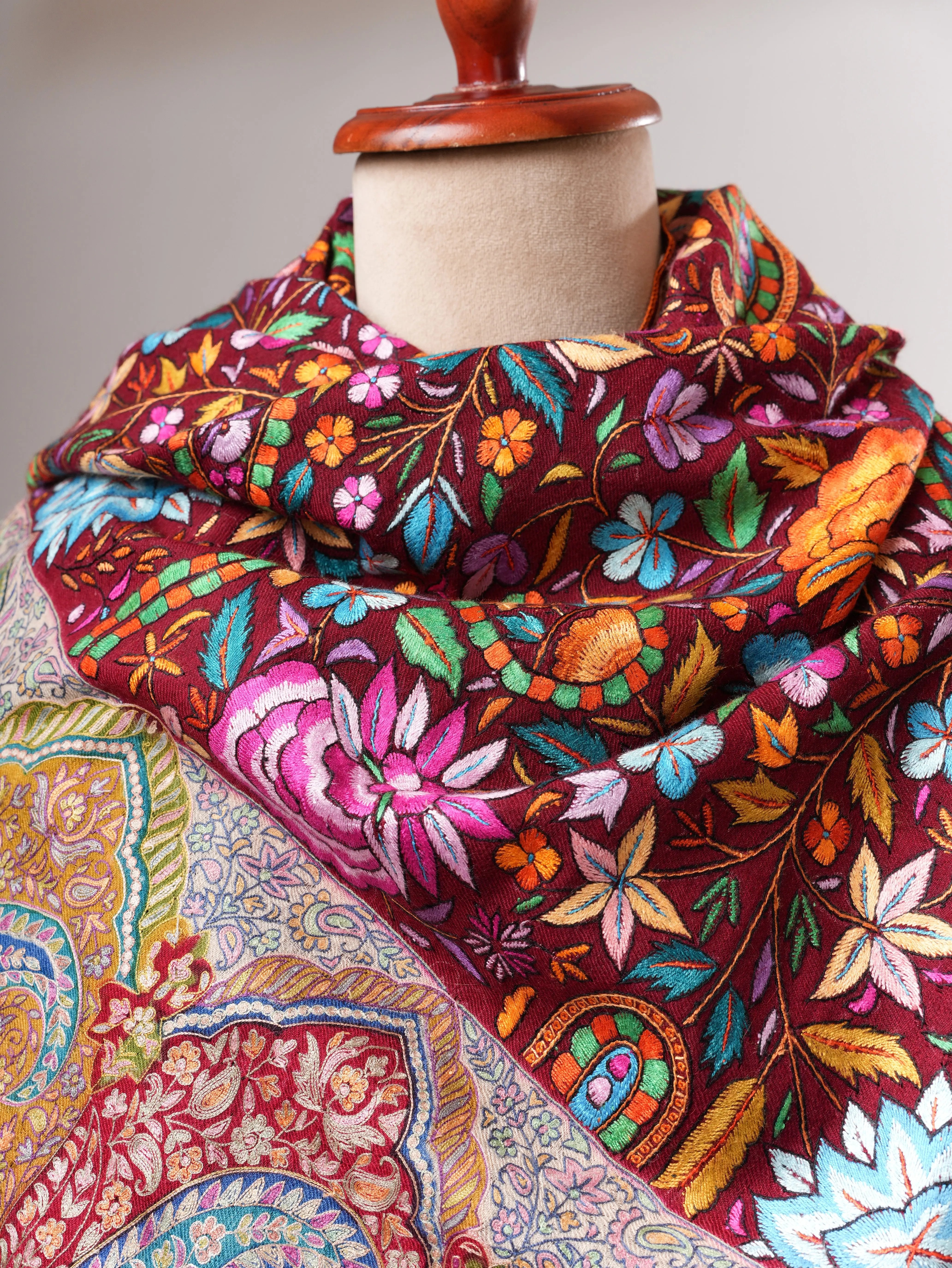 Palla Kalamkari Body Papermachie Embroidered Pashmina Shawl Shahkaar