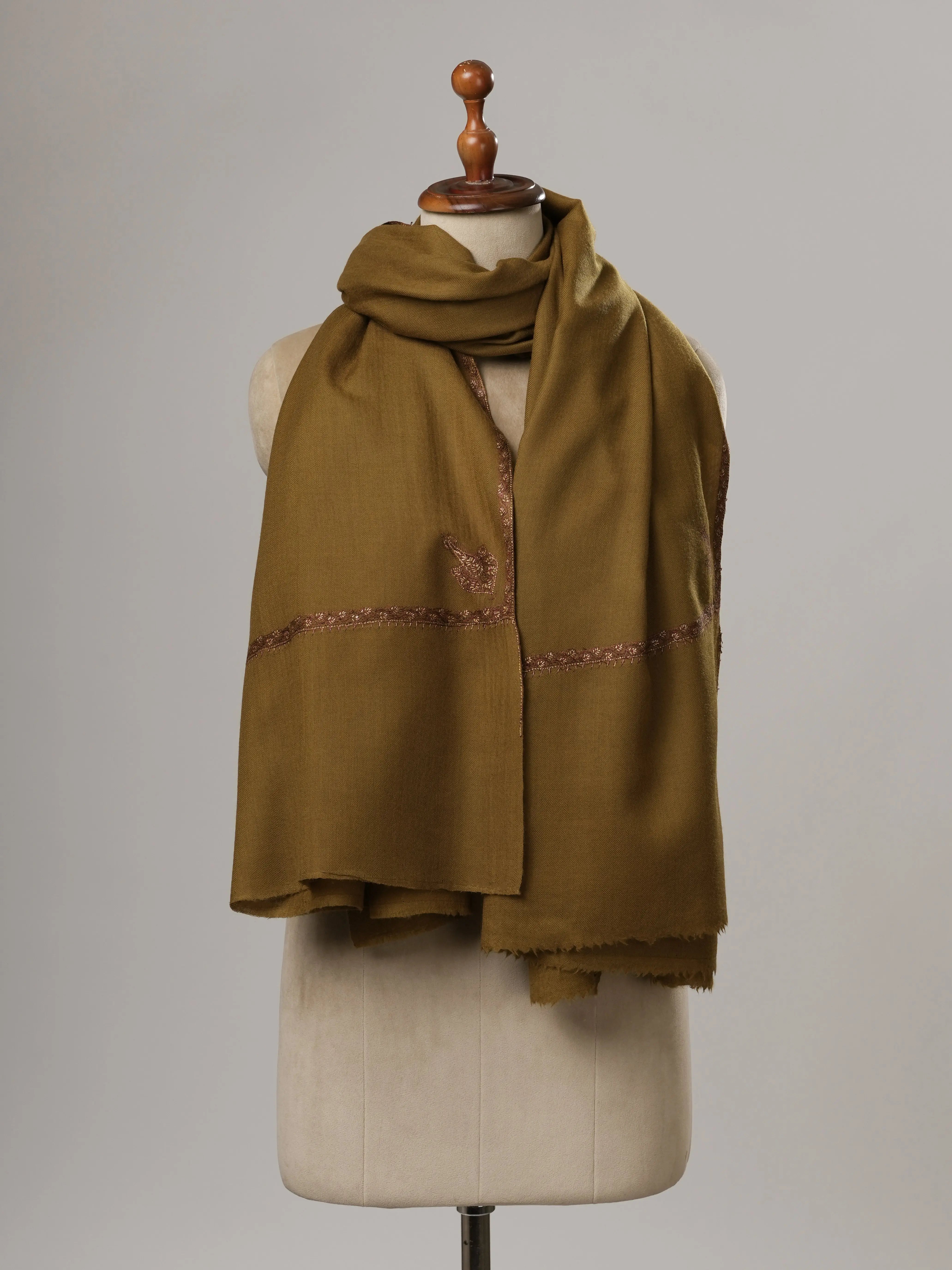 Bail Hand Embroidered Fine Wool Indian Shawl Shahkaar