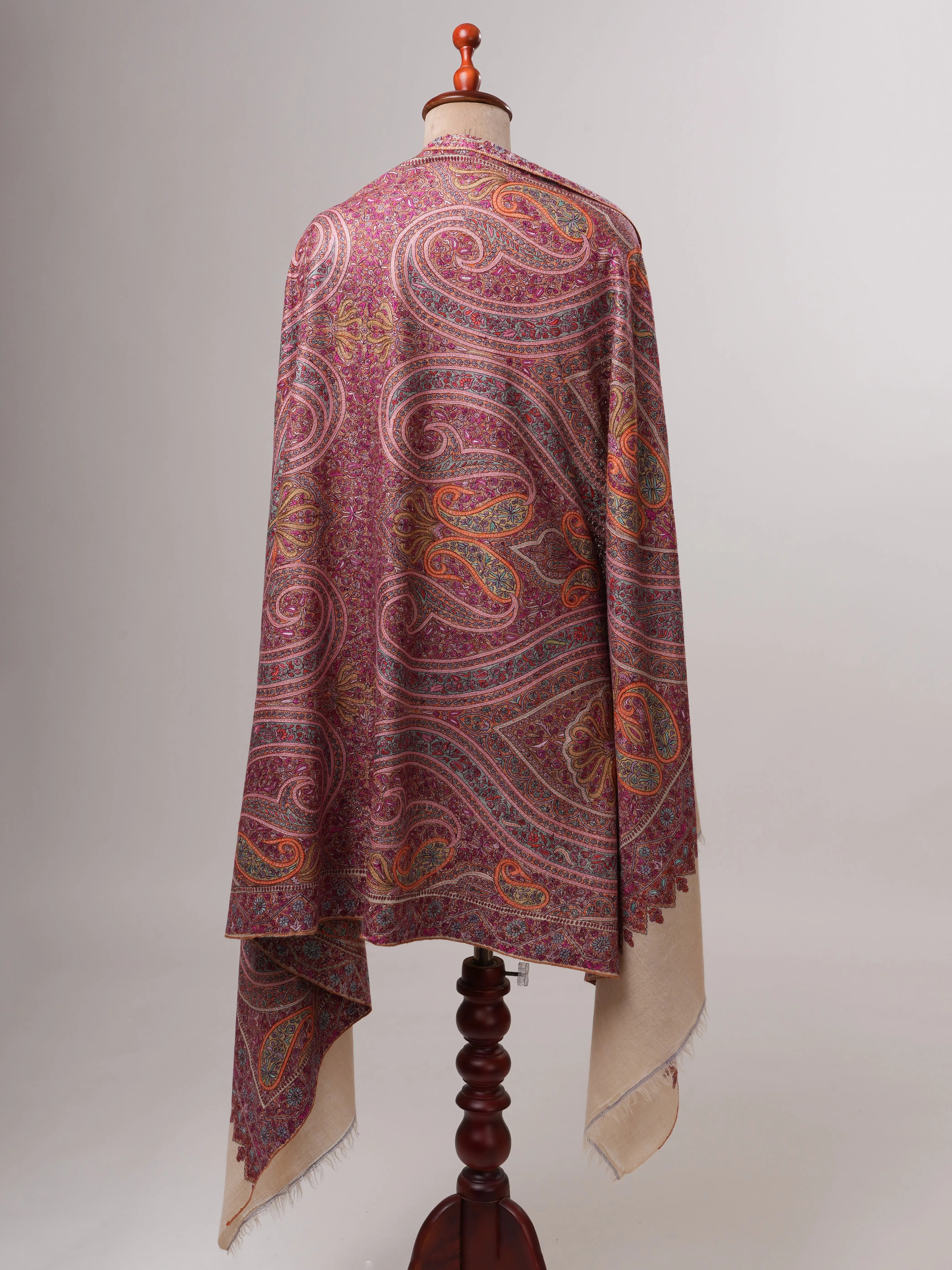 Offwhite Pashmina Shawl with All Over Jamavar Embroidery Shahkaar