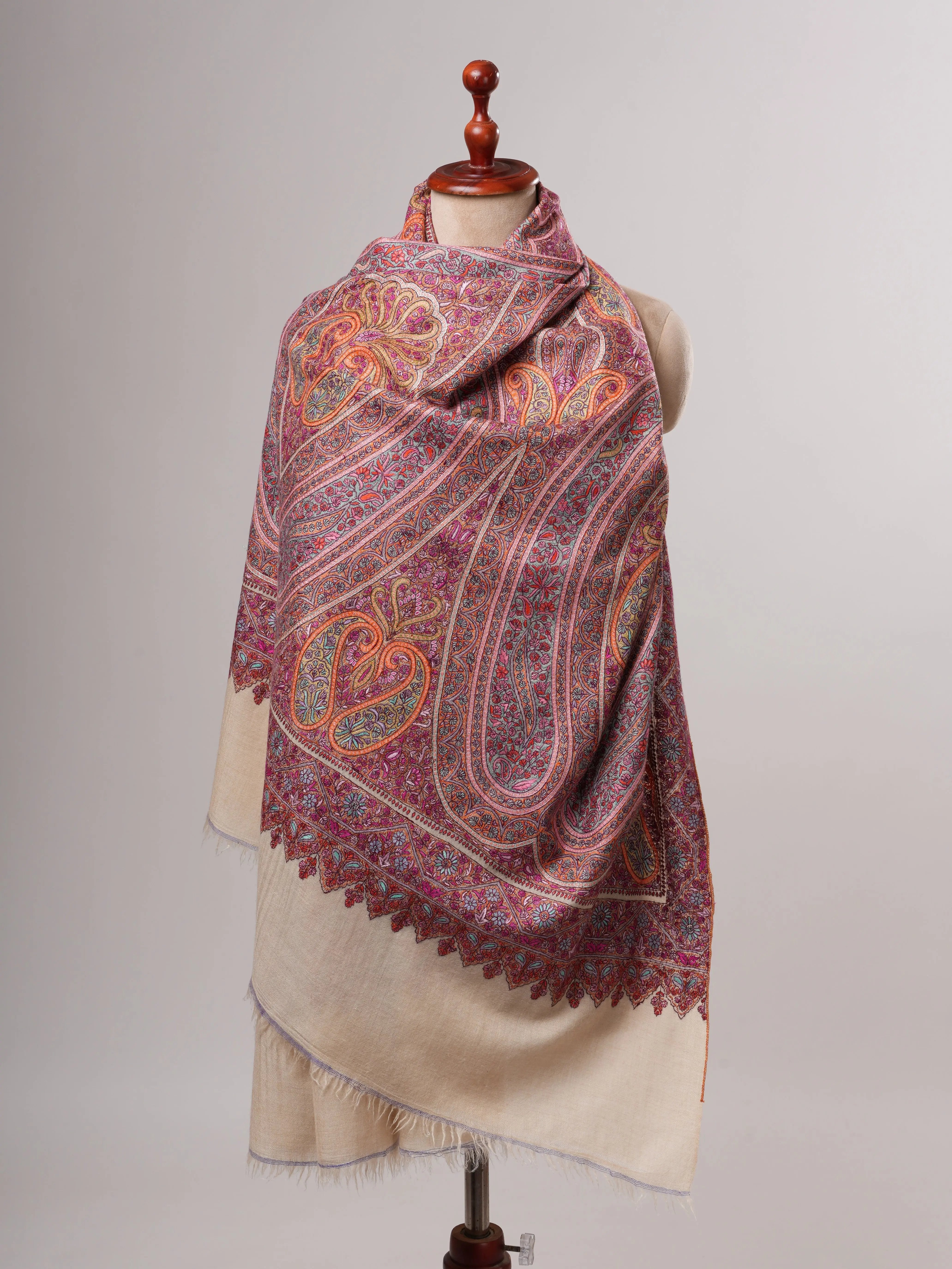 Offwhite Pashmina Shawl with All Over Jamavar Embroidery Shahkaar