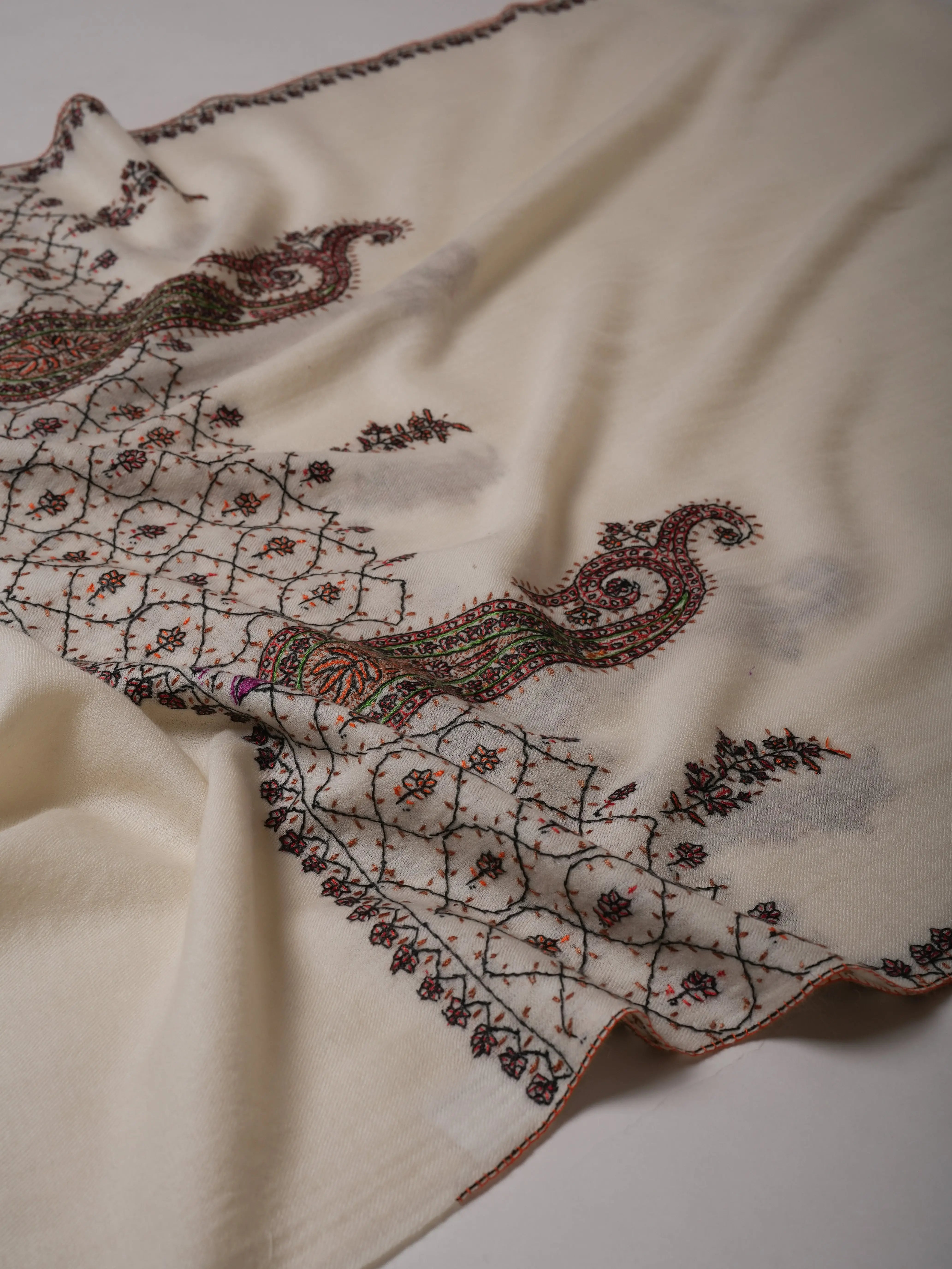 Artisan White Silk Wool Scarf with Traditional Palla Embroidery Shahkaar