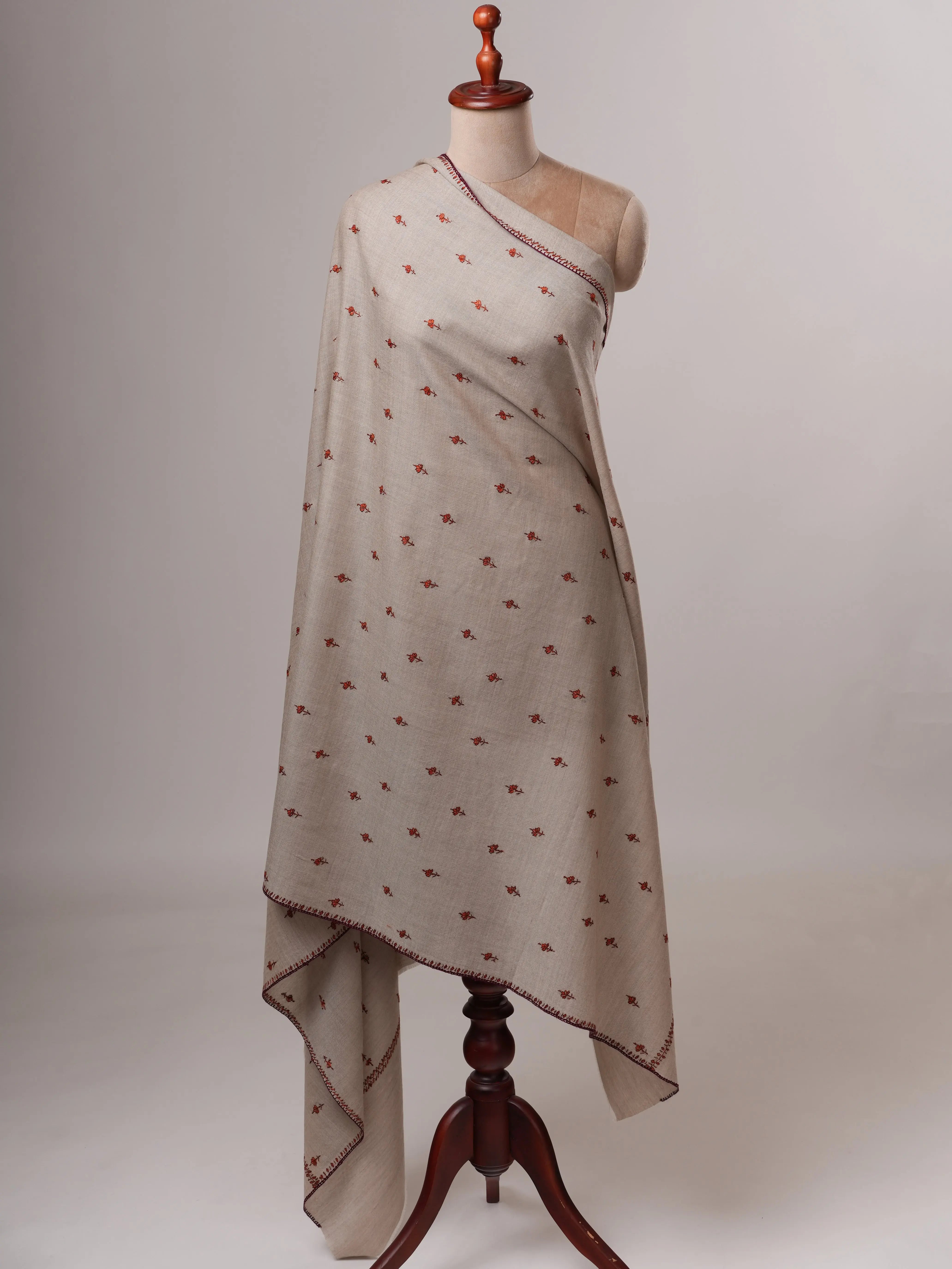 Traditional Machie Booti Handwork Fine Wool Shawl Shahkaar