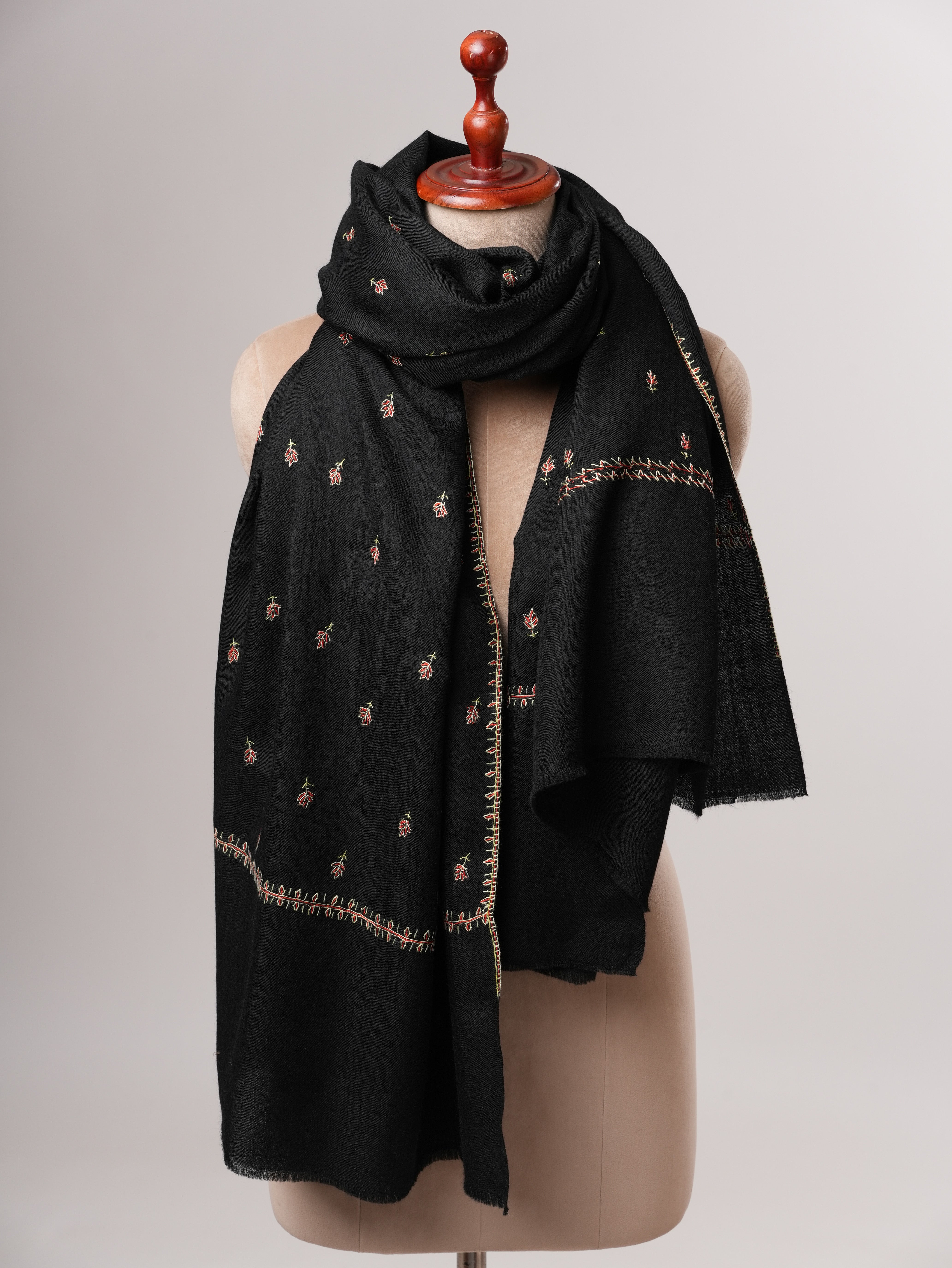 Traditional Machie Booti Hand Embroidered Fine Wool Shawl Shahkaar