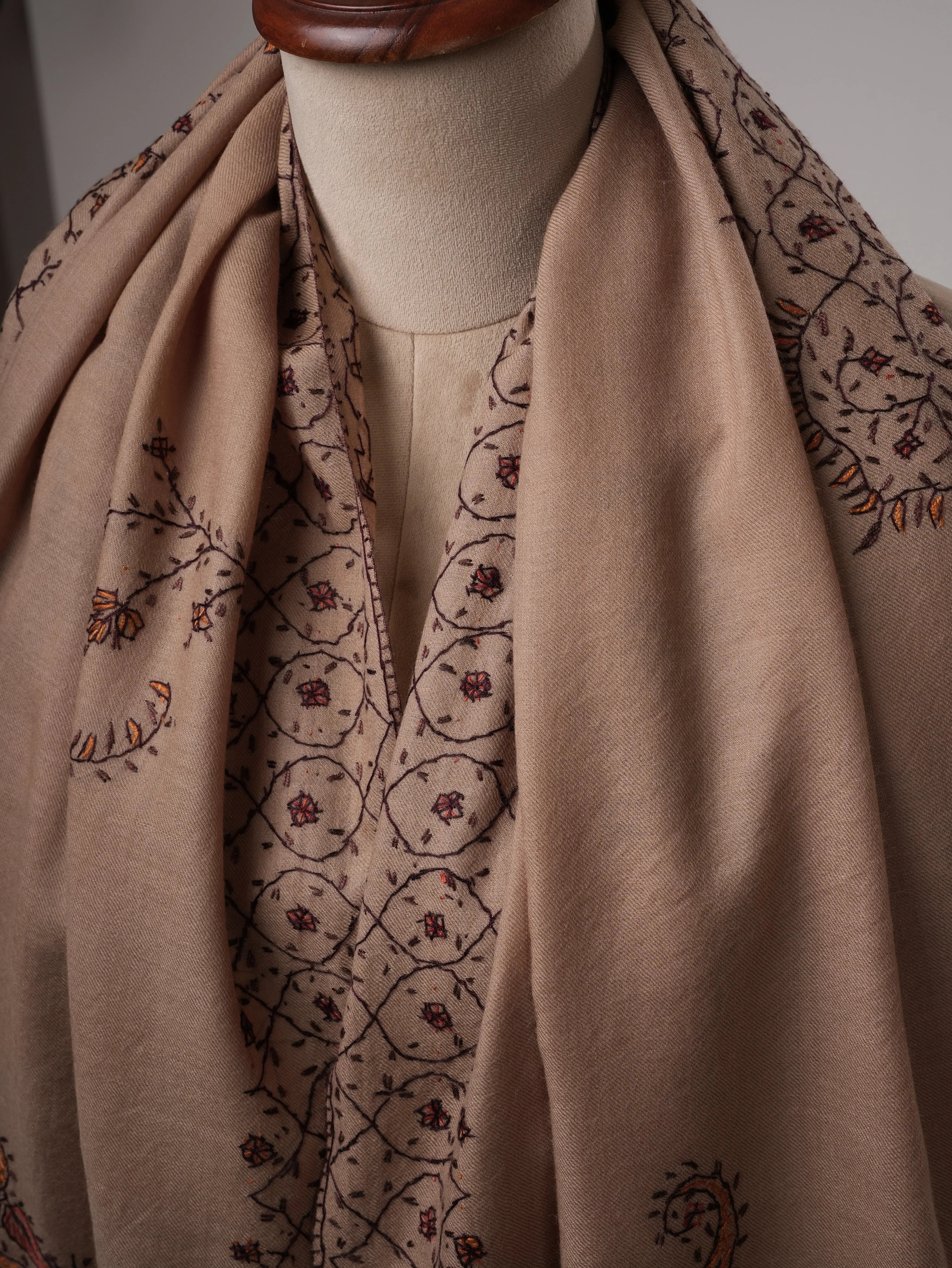 Hand Embroidered Fine Wool Shawl with Timeless Classic Motifs Shahkaar