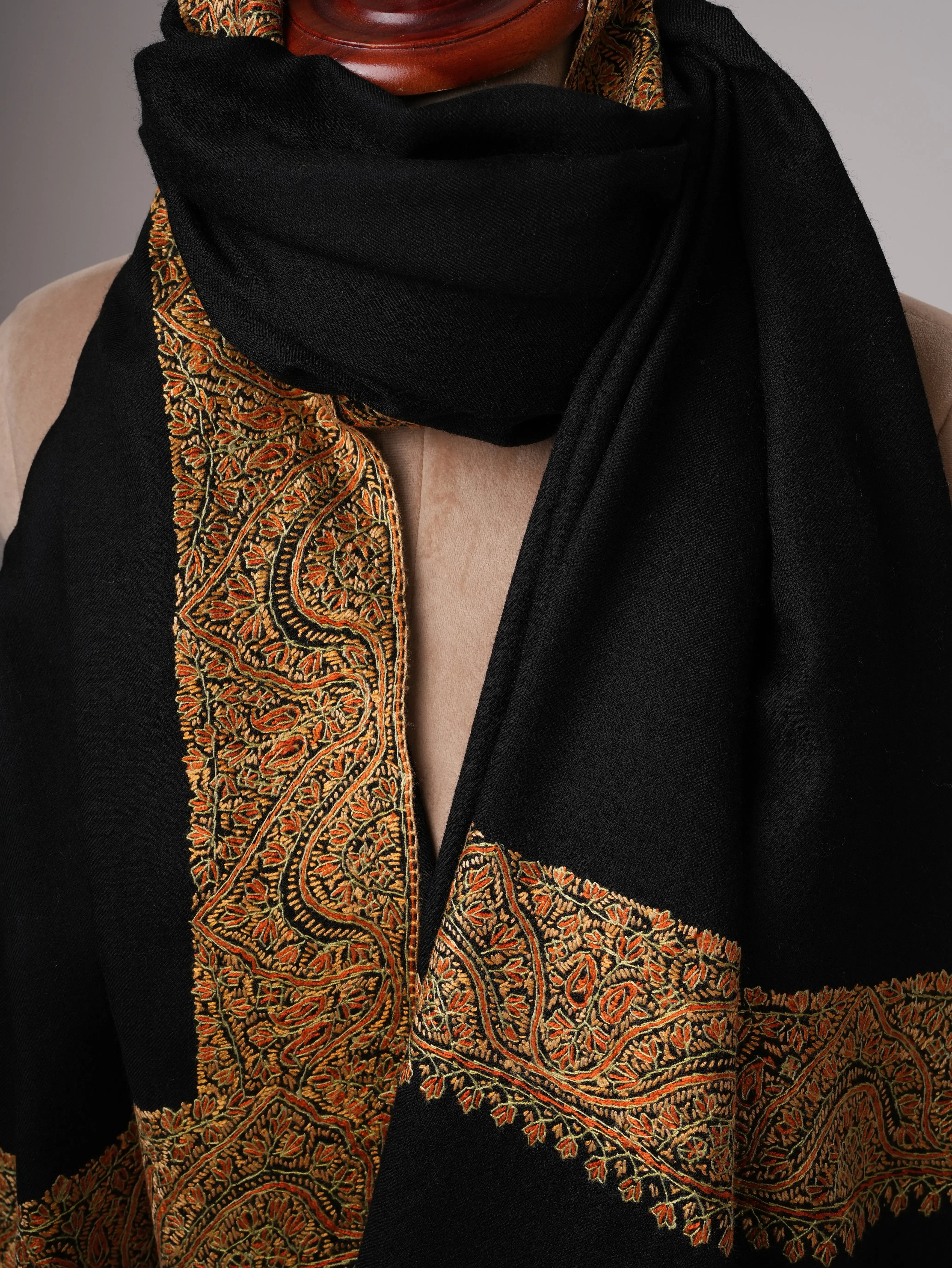 Dark Blue Fine Wool Shawl with Daur Dar Hand Embroidery Shahkaar