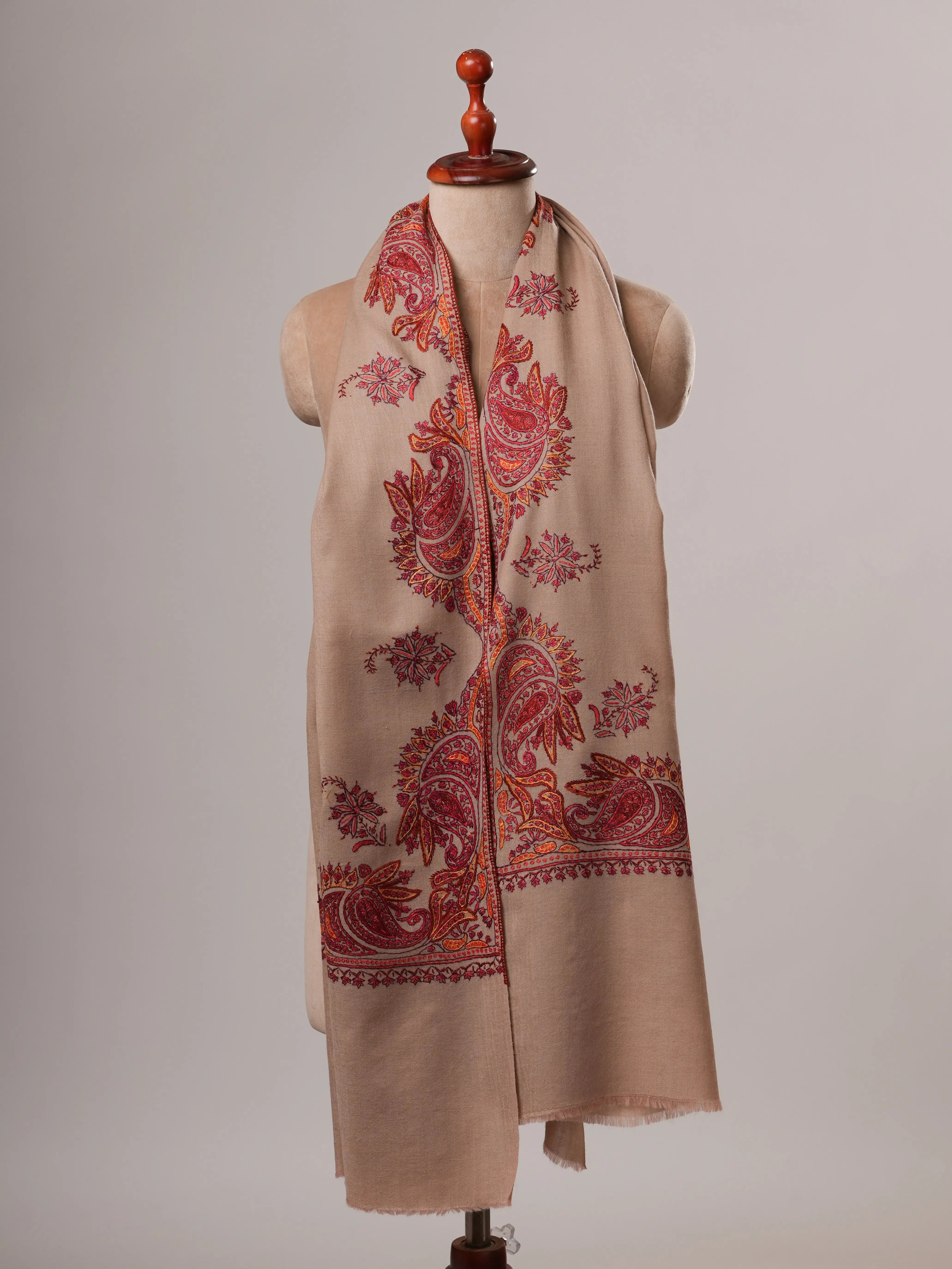 Beige Hand Embroidered Daurdar Fine Wool Shawl Shahkaar
