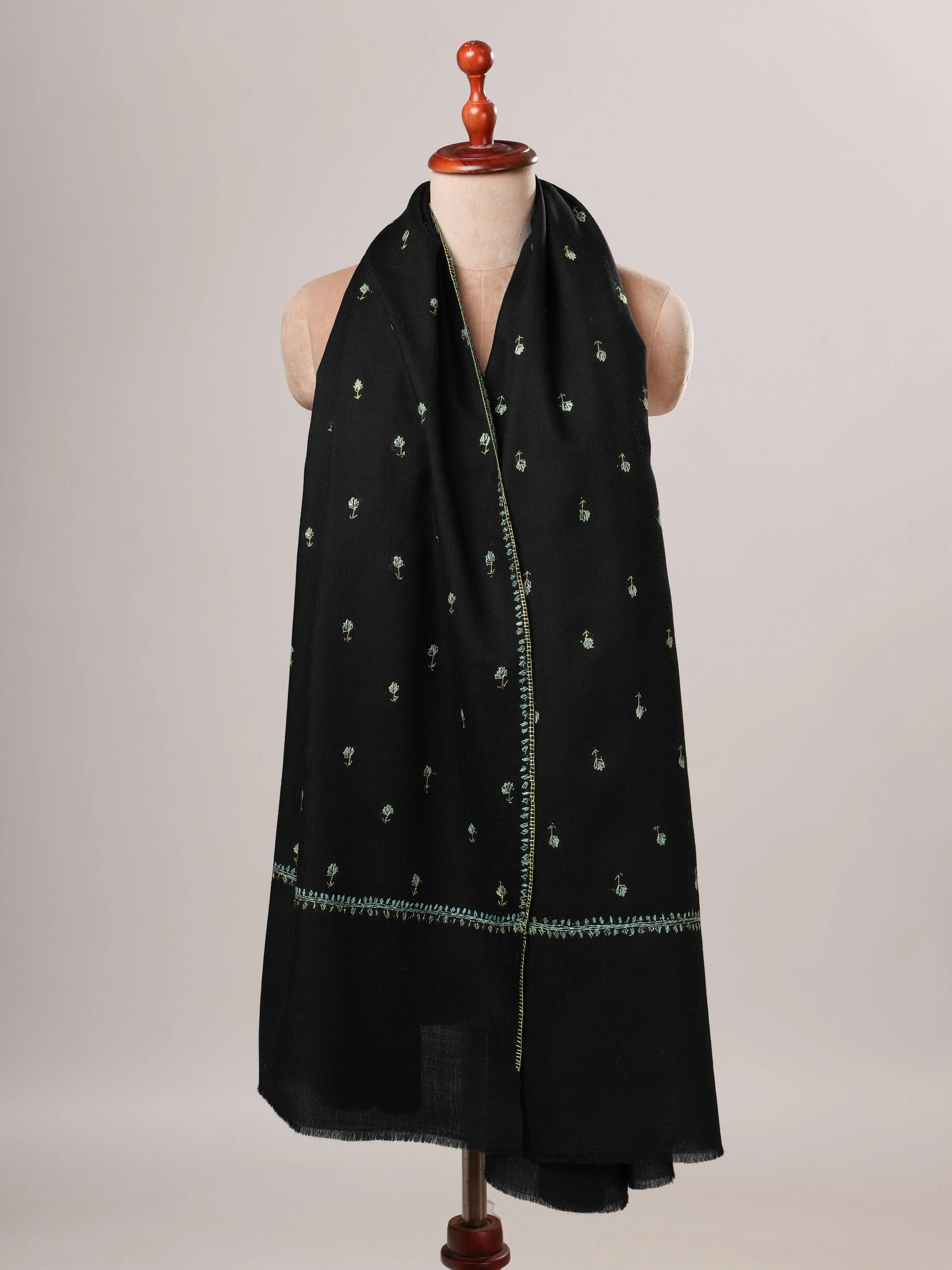 Black Fine Wool Machie Booti Kashmiri Shawl Shahkaar Global
