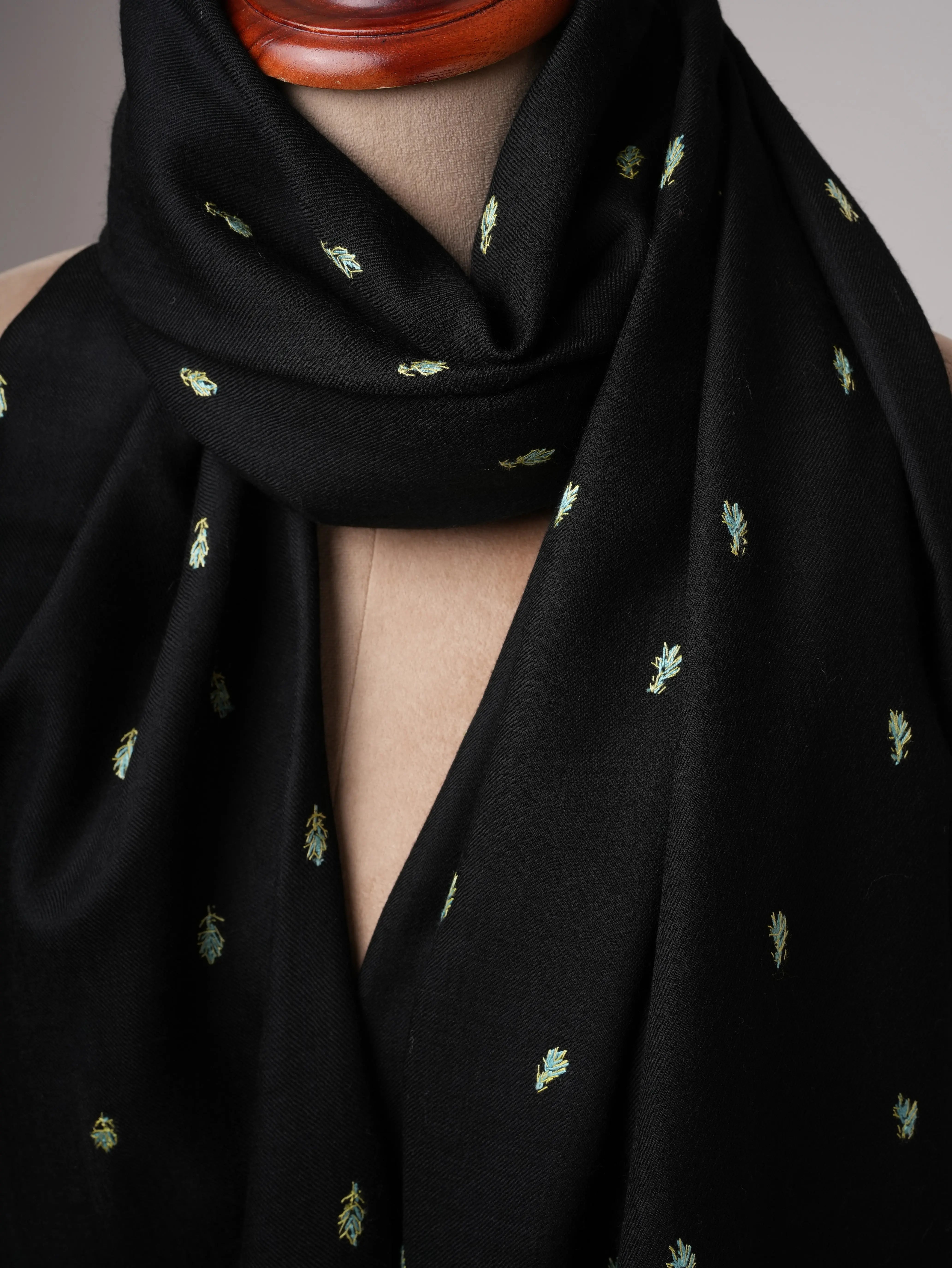 Black Mache Booti Hand Embroidered Fine Wool Shawl Shahkaar
