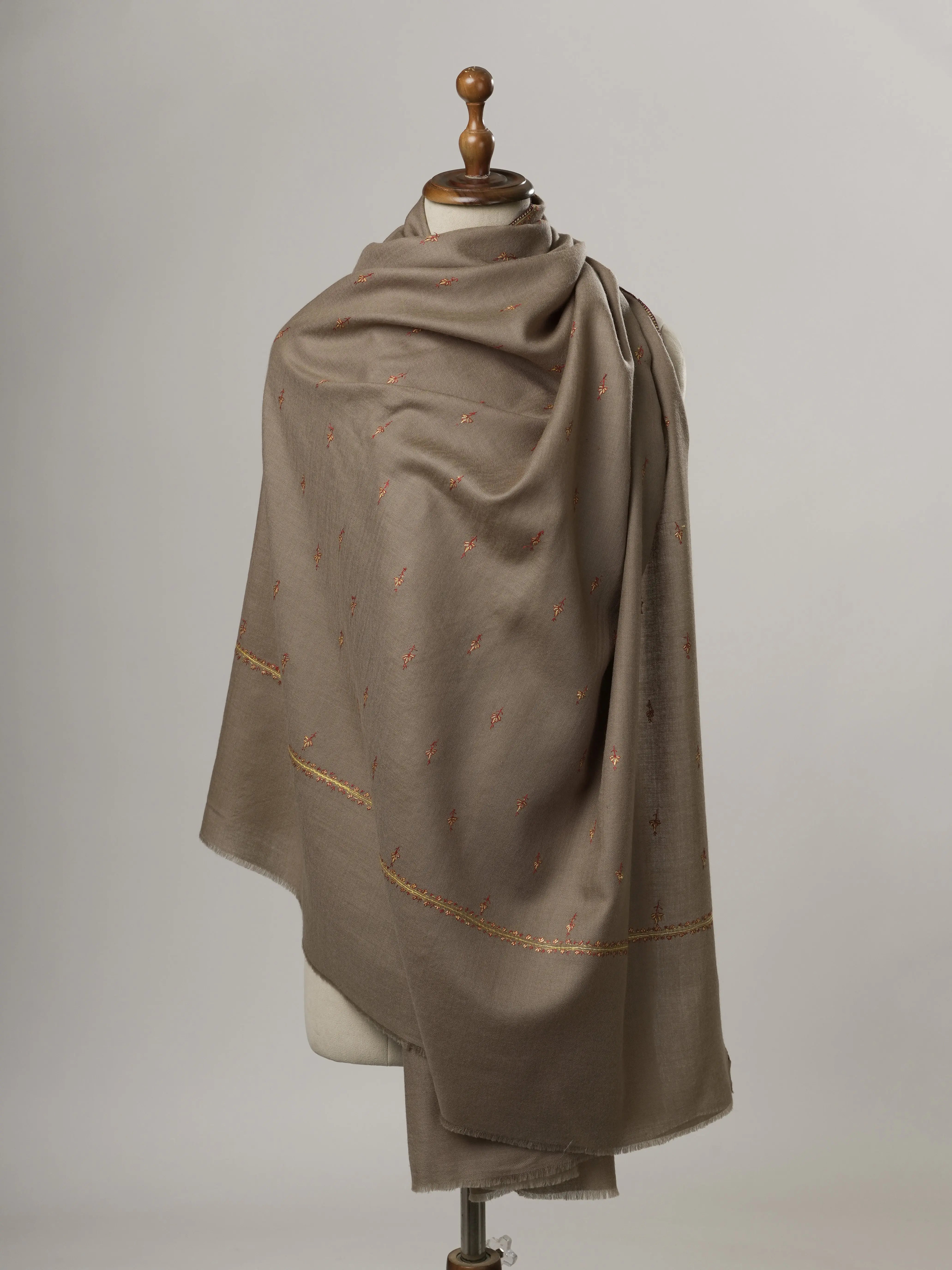 Toosh Color Hand Embroidered Fine Wool Shawl Shahkaar