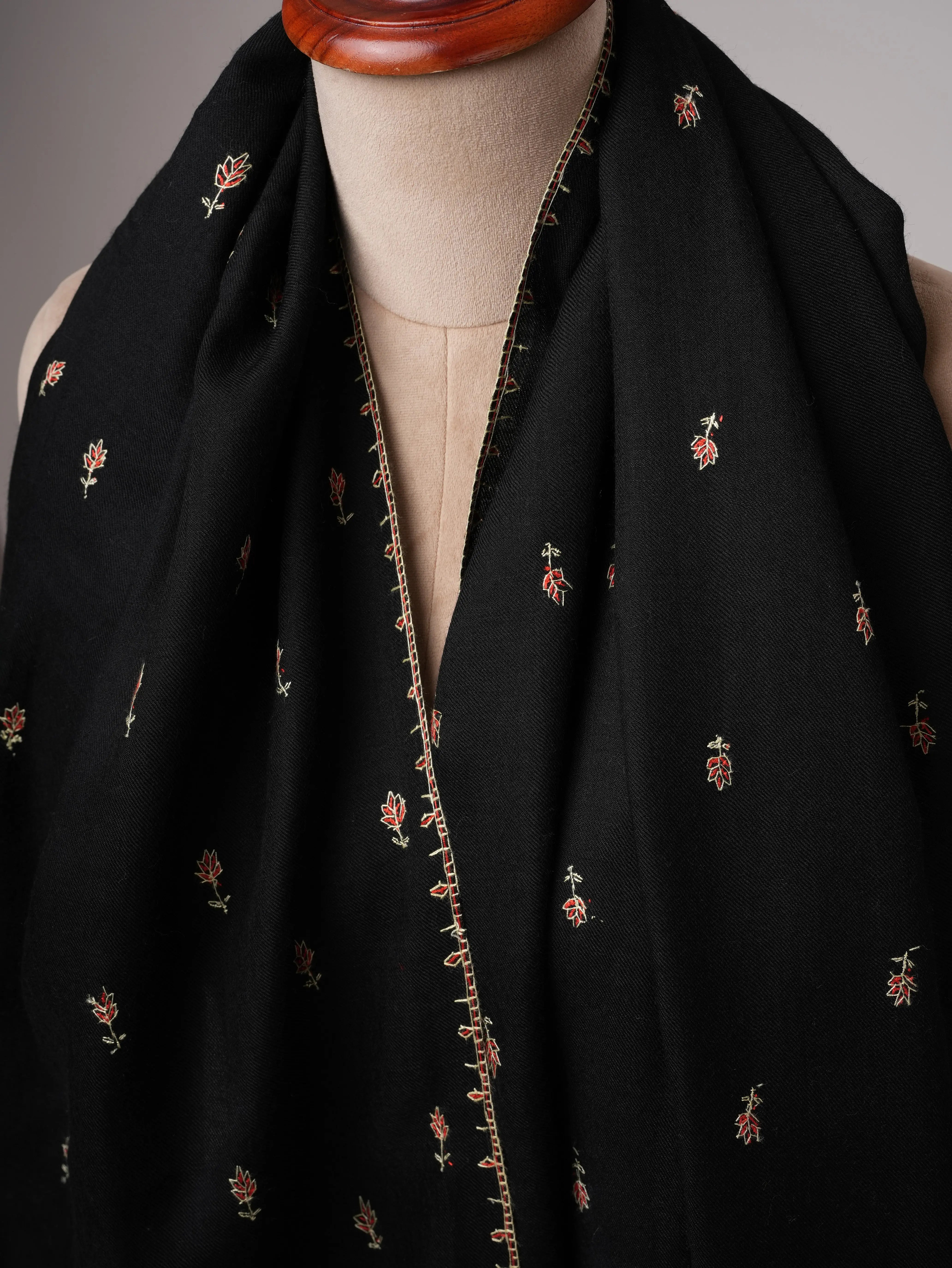 Artisanal Kashmiri Shawl in Fine Wool with Mache Booti Motifs Shahkaar