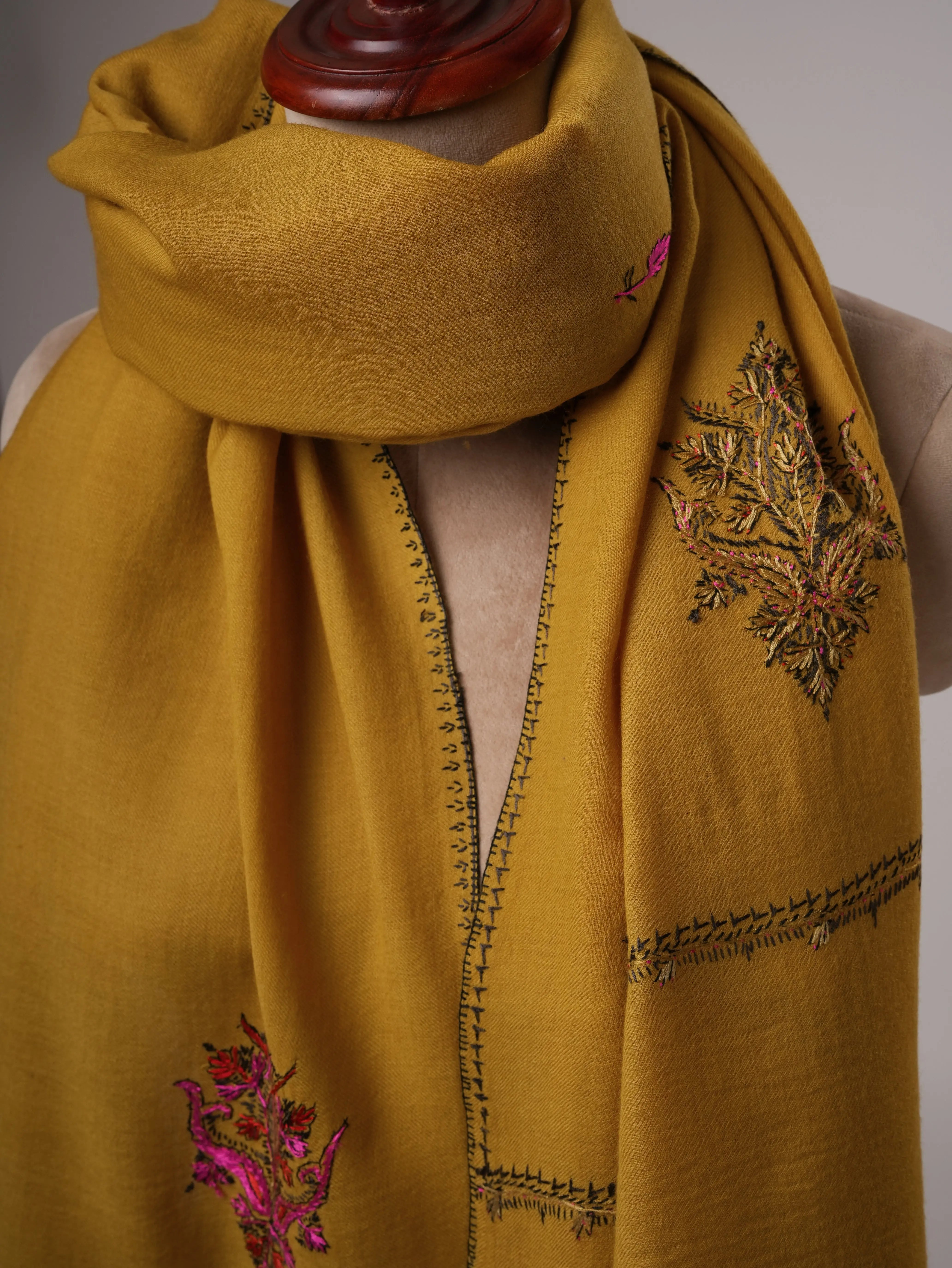 Fine Wool Shawl with Hand-Embroidered Aksi Buteh Motifs Shahkaar