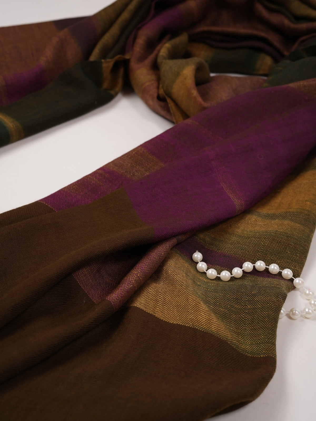 Handwoven Genuine Pashmina Shawl with Ikat Weaving