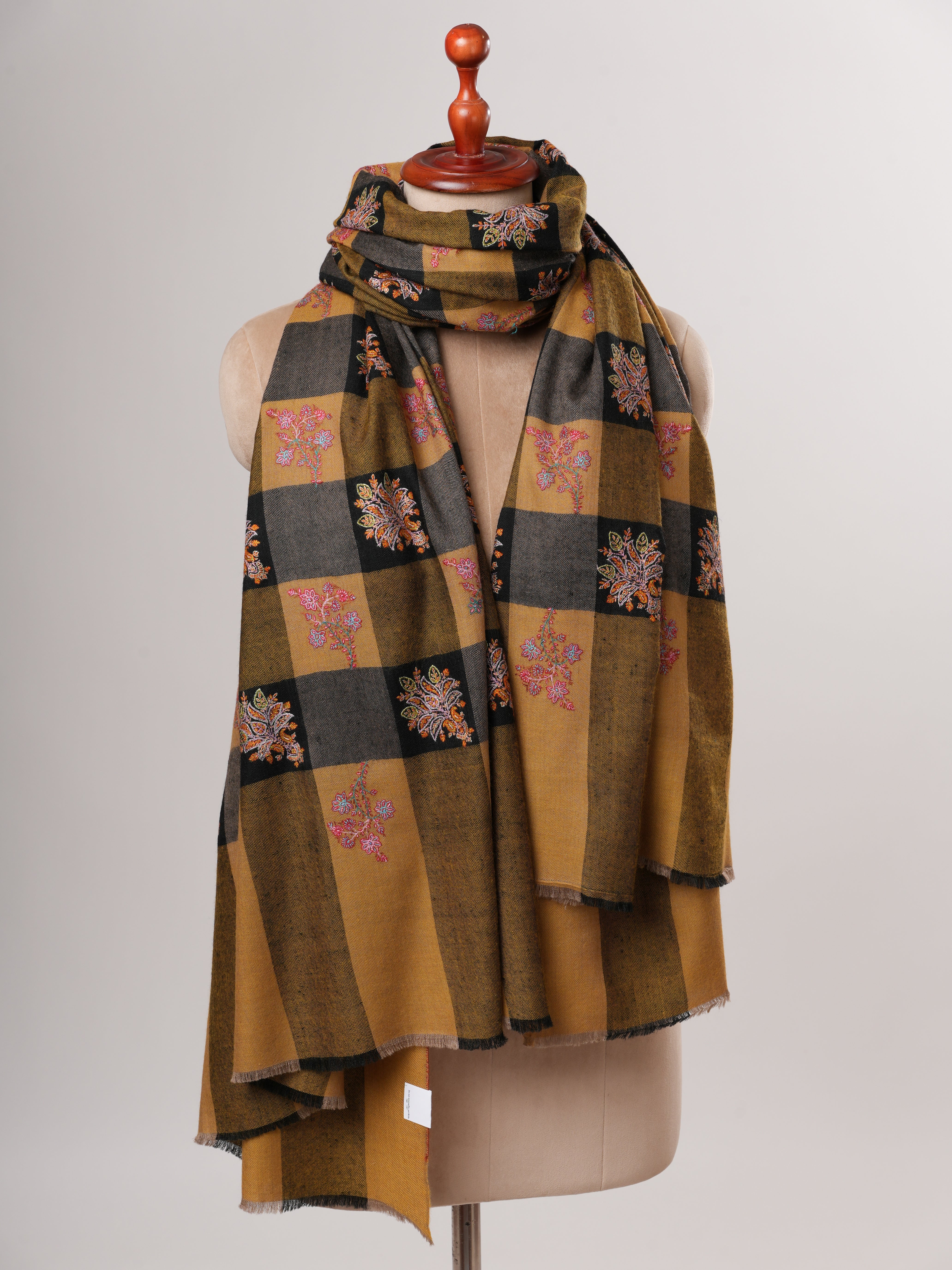 Hand Embroidered Buteh Checkered Kashmiri Pashmina Shawl Shahkaar