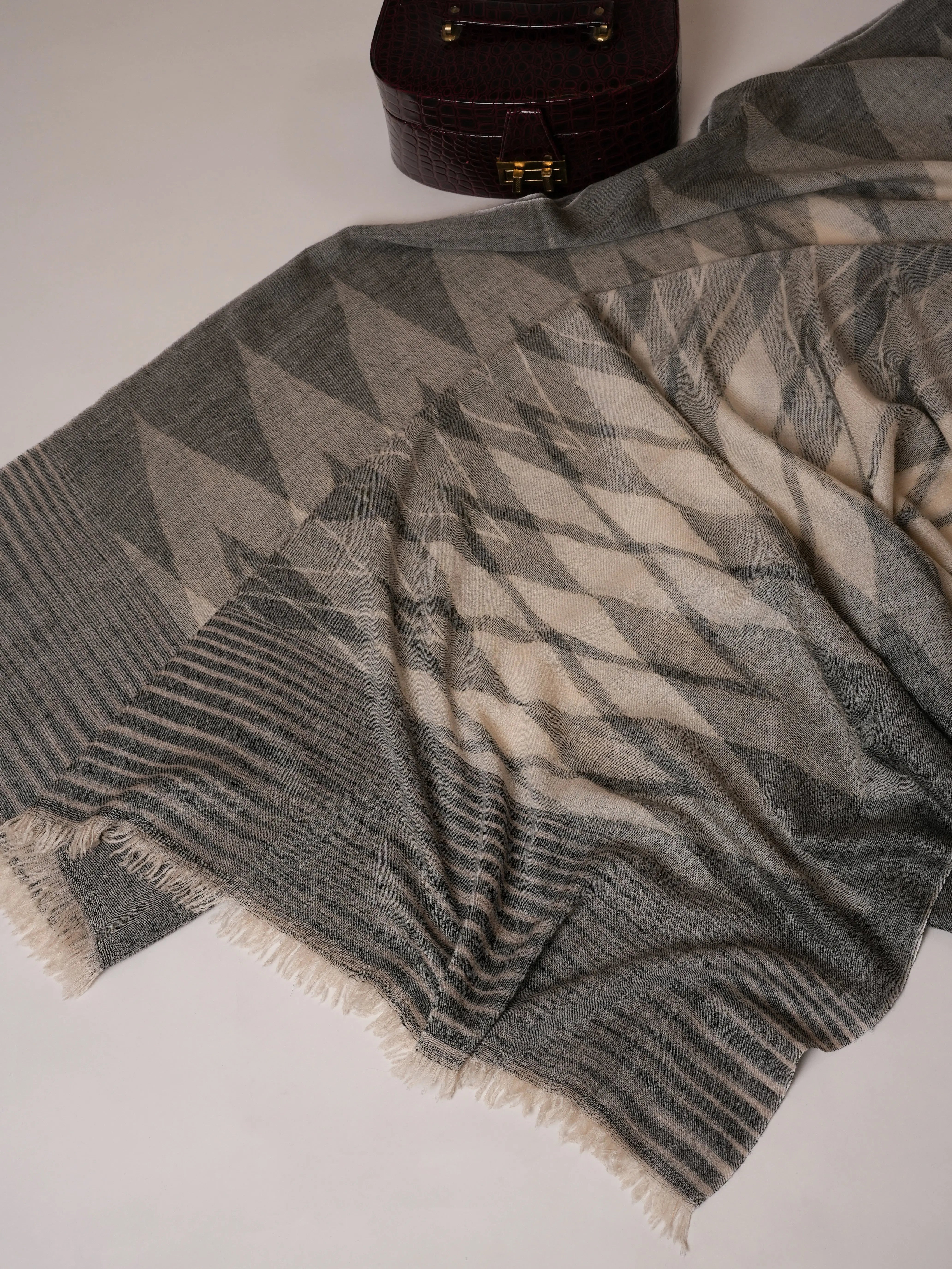 Oversized Ikat Handwoven Featherlight Pure Pashmina Shawl Shahkaar Global