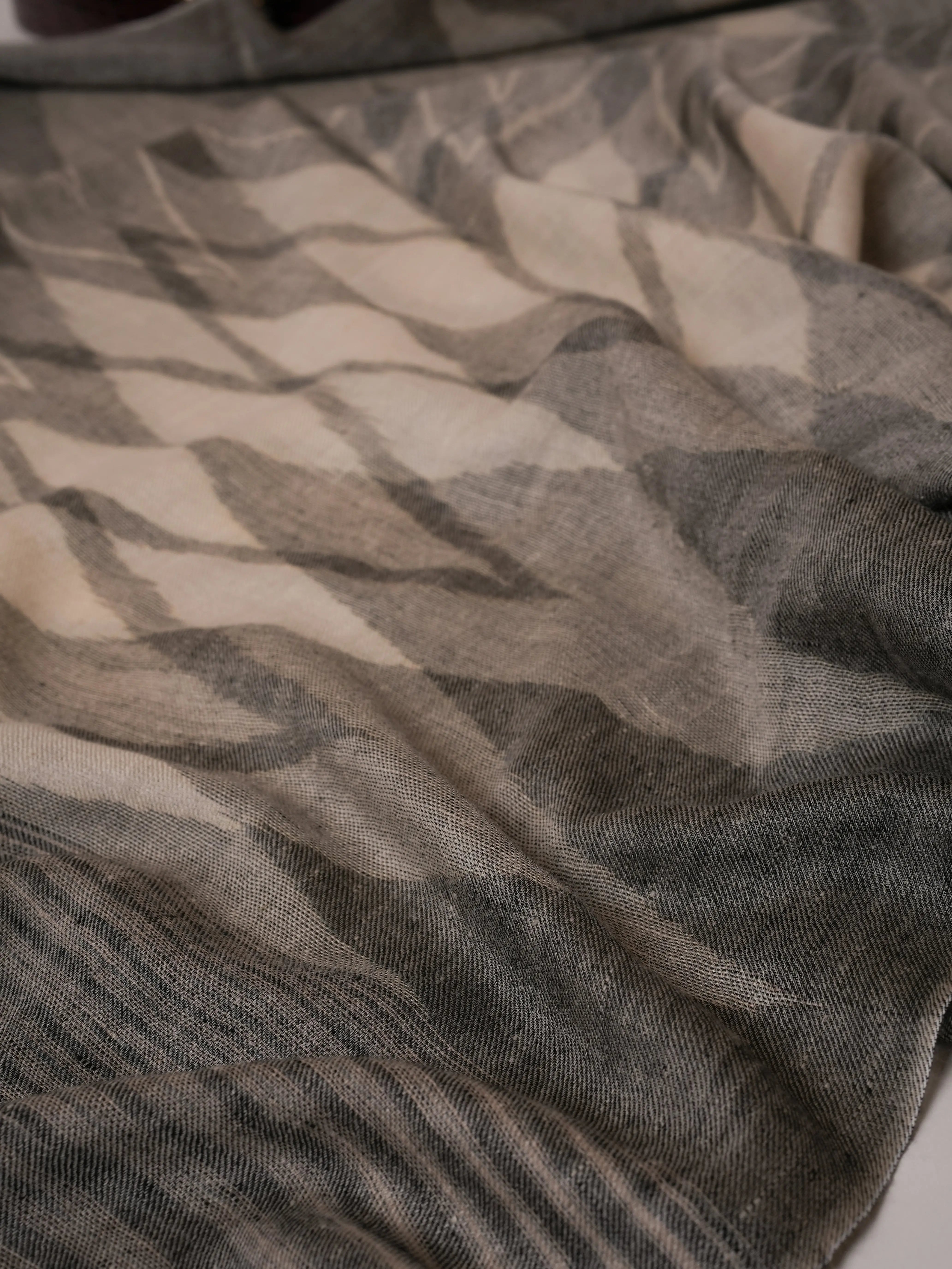 Oversized Ikat Handwoven Featherlight Pure Pashmina Shawl Shahkaar Global