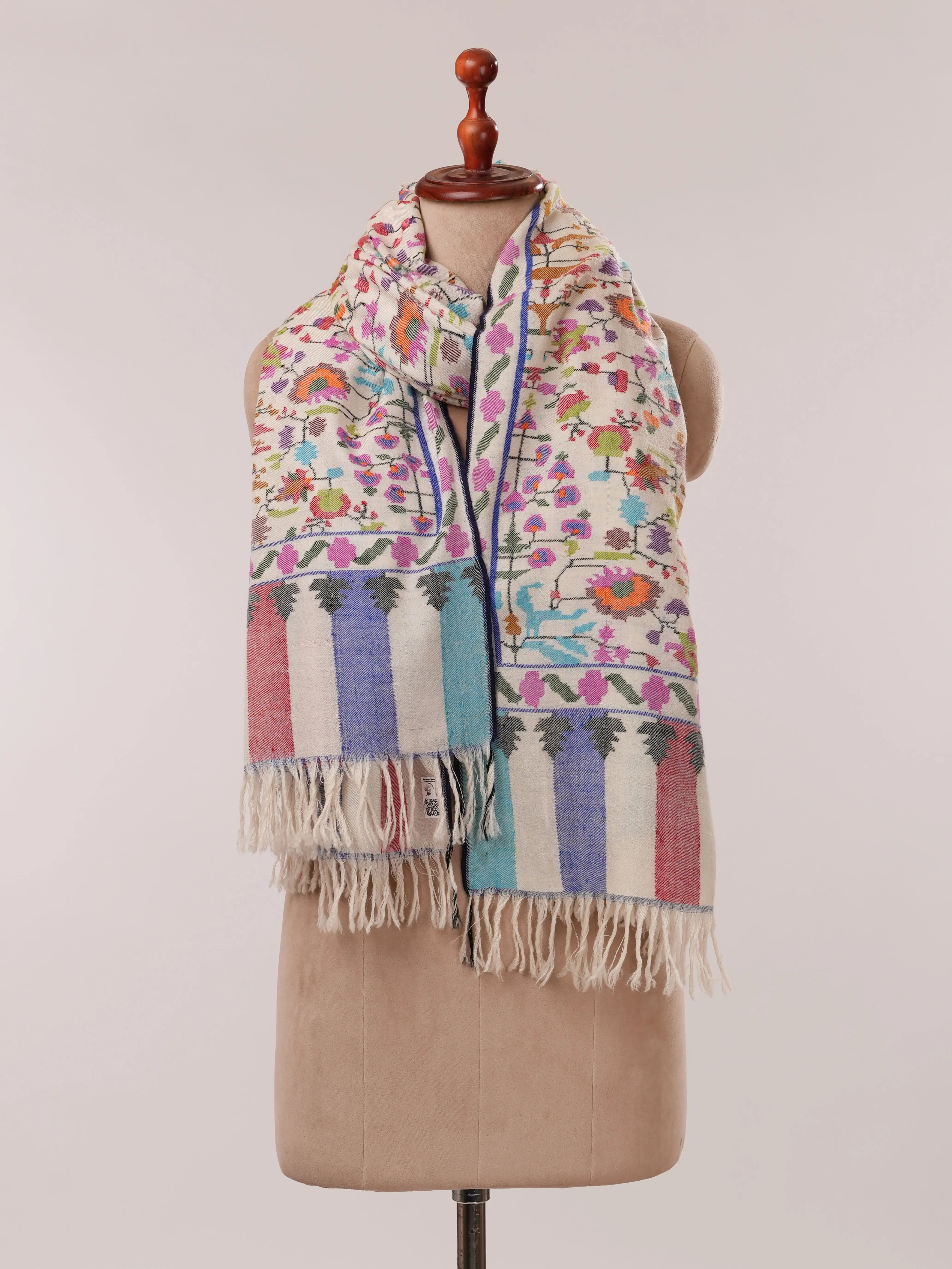 Natural White Floral Handwoven Kani Pashmina Shawl Shahkaar.com