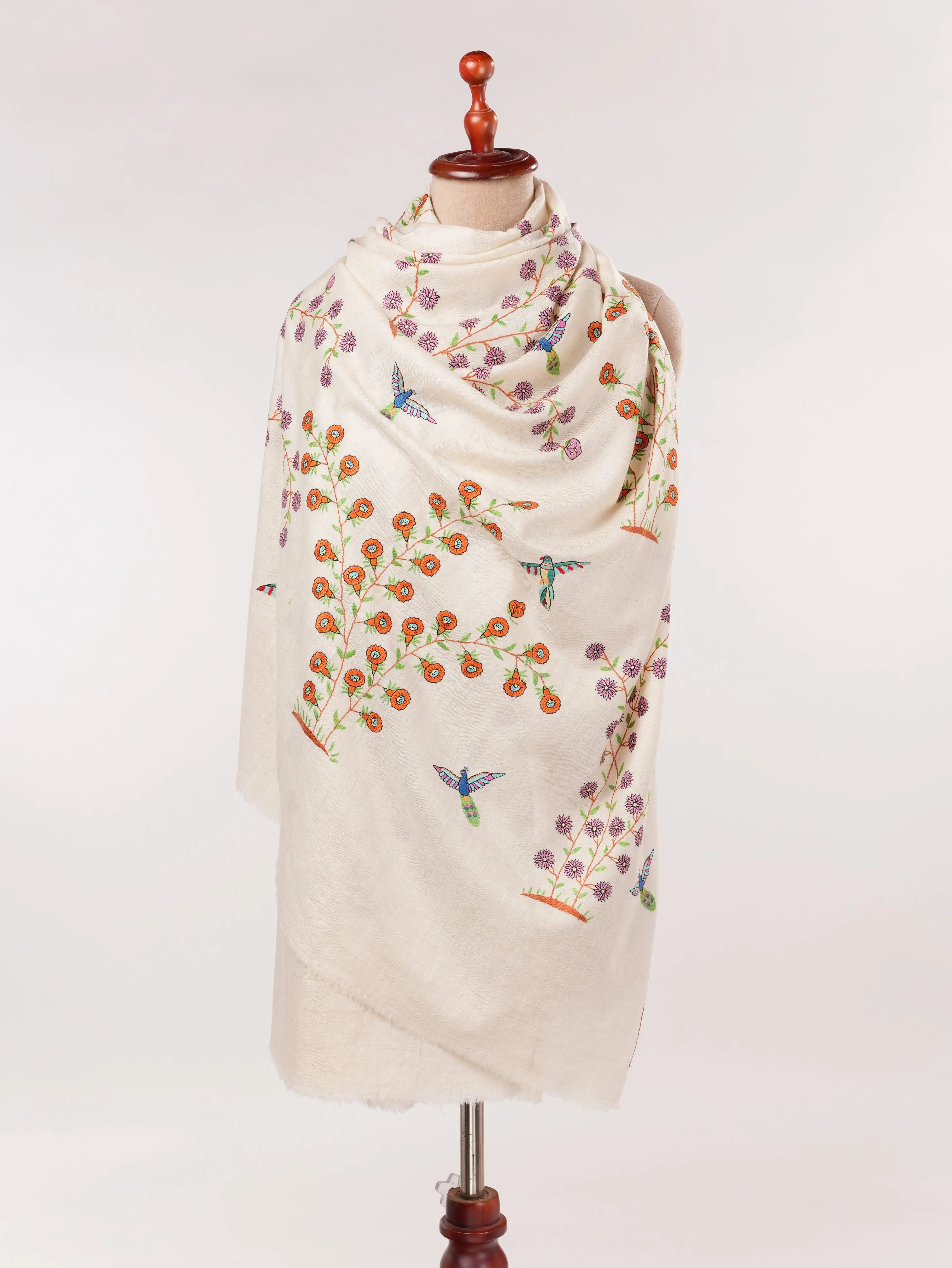 White Kashmiri Handwoven Pashmina Shawl with Hand Sozni Embroidery Shahkaar.com