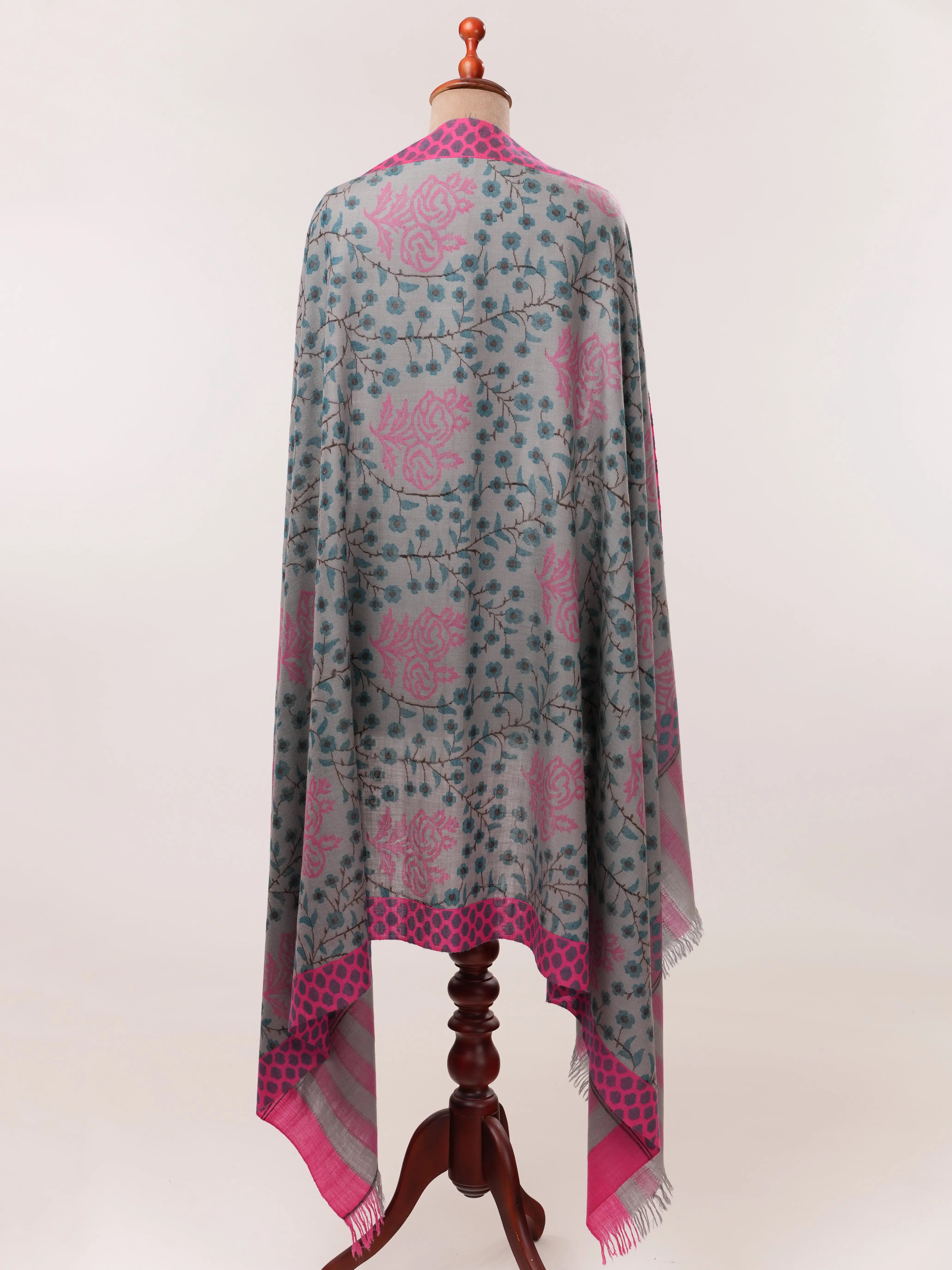 Grey Handwoven Kani Pure Pashmina Shawl Shahkaar.com