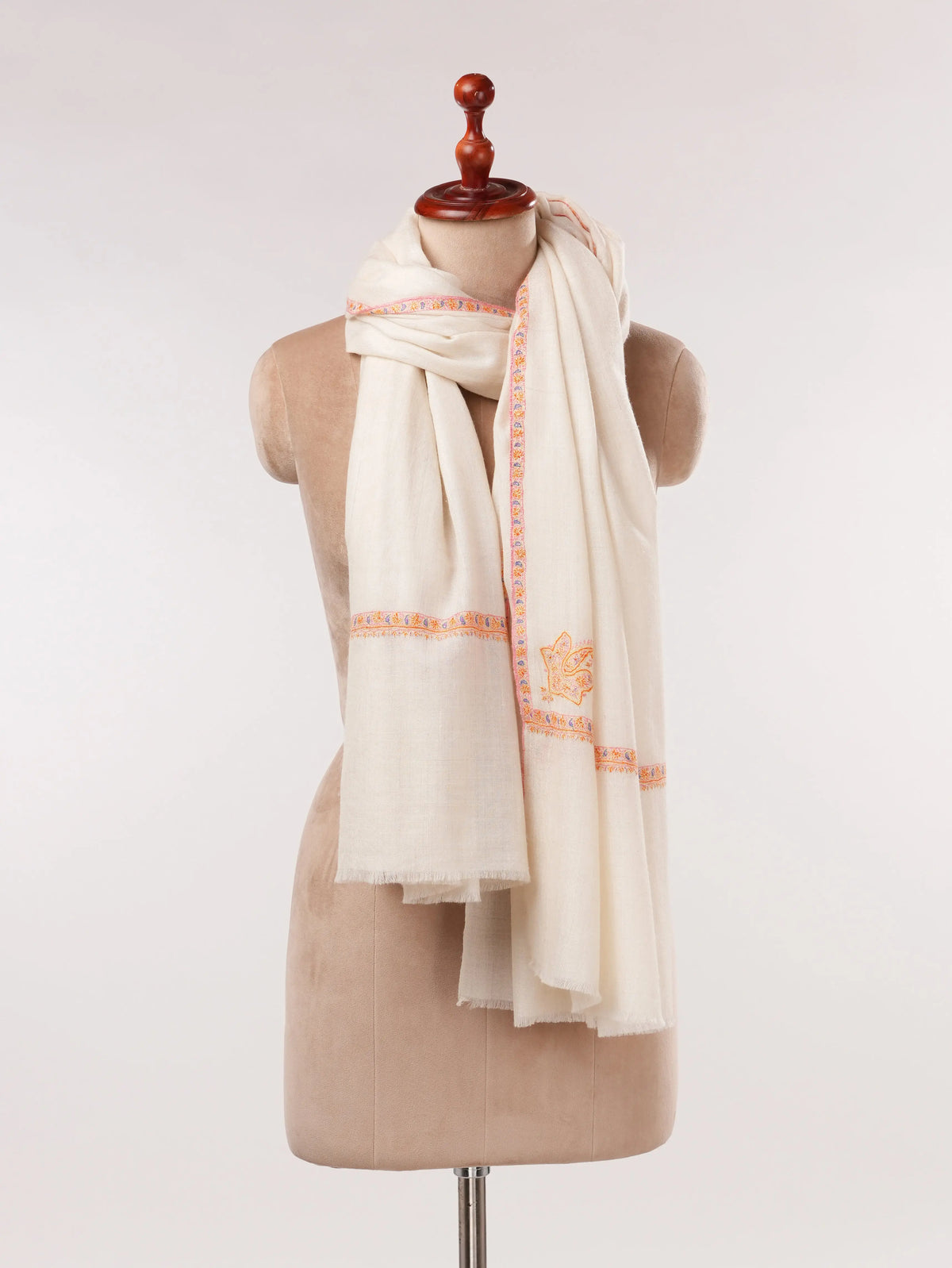 Handwoven Off White Pashmina Shawl with Baildar Hand Embroidery Shahkaar.com