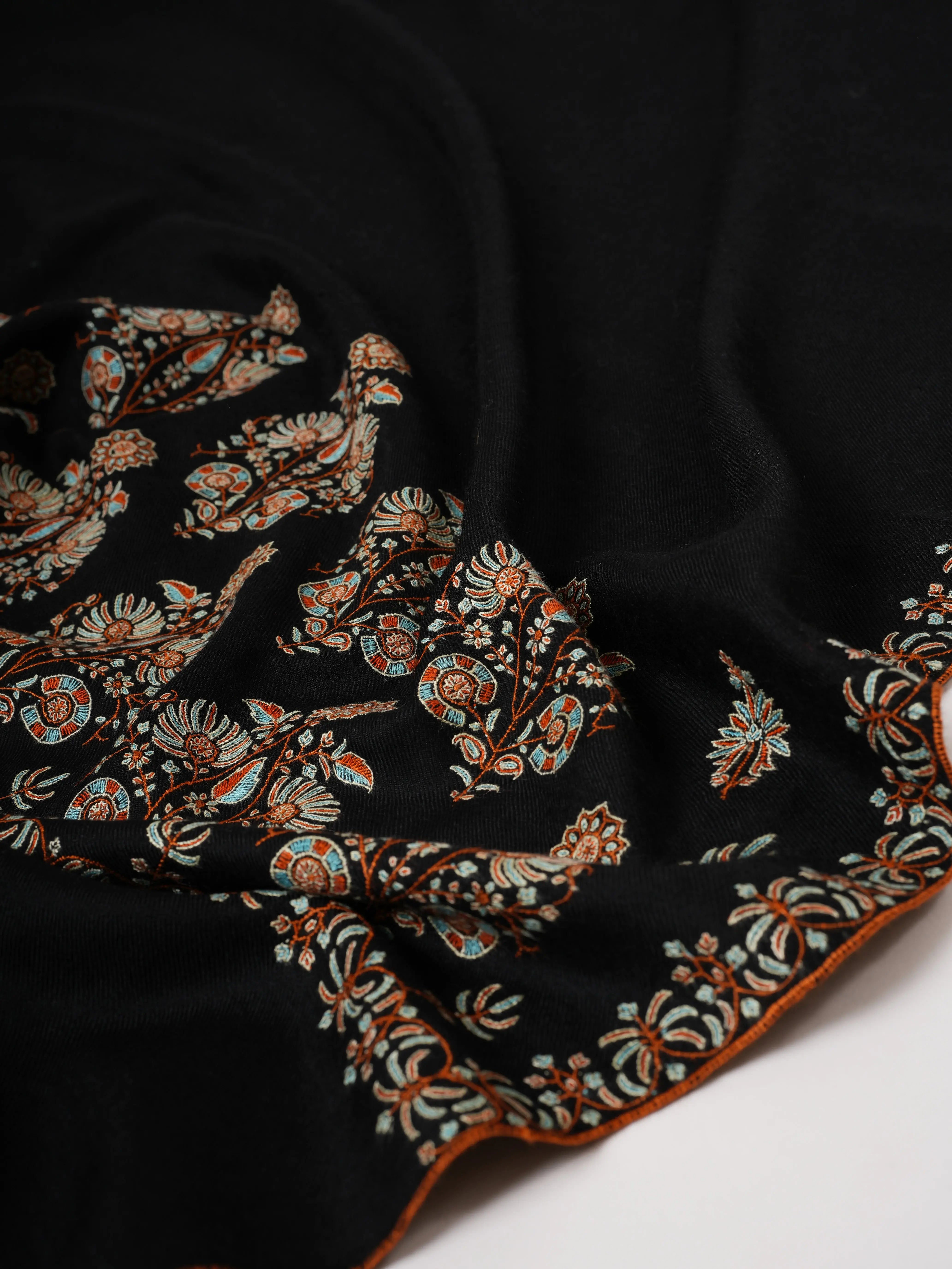 Black Soft Pashmina Shawl with Palla Hand Embroidery Shahkaar