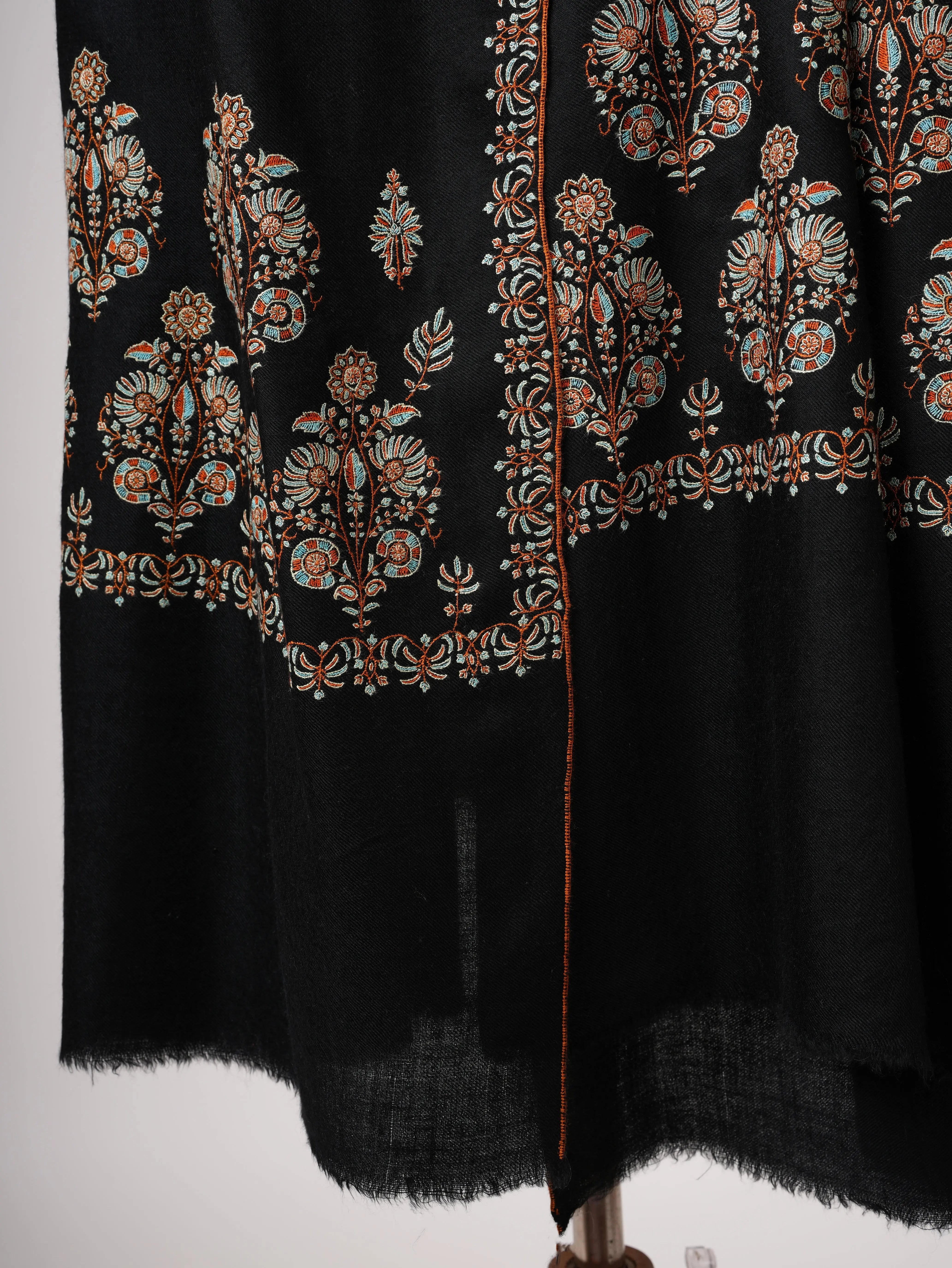 Black Soft Pashmina Shawl with Palla Hand Embroidery Shahkaar