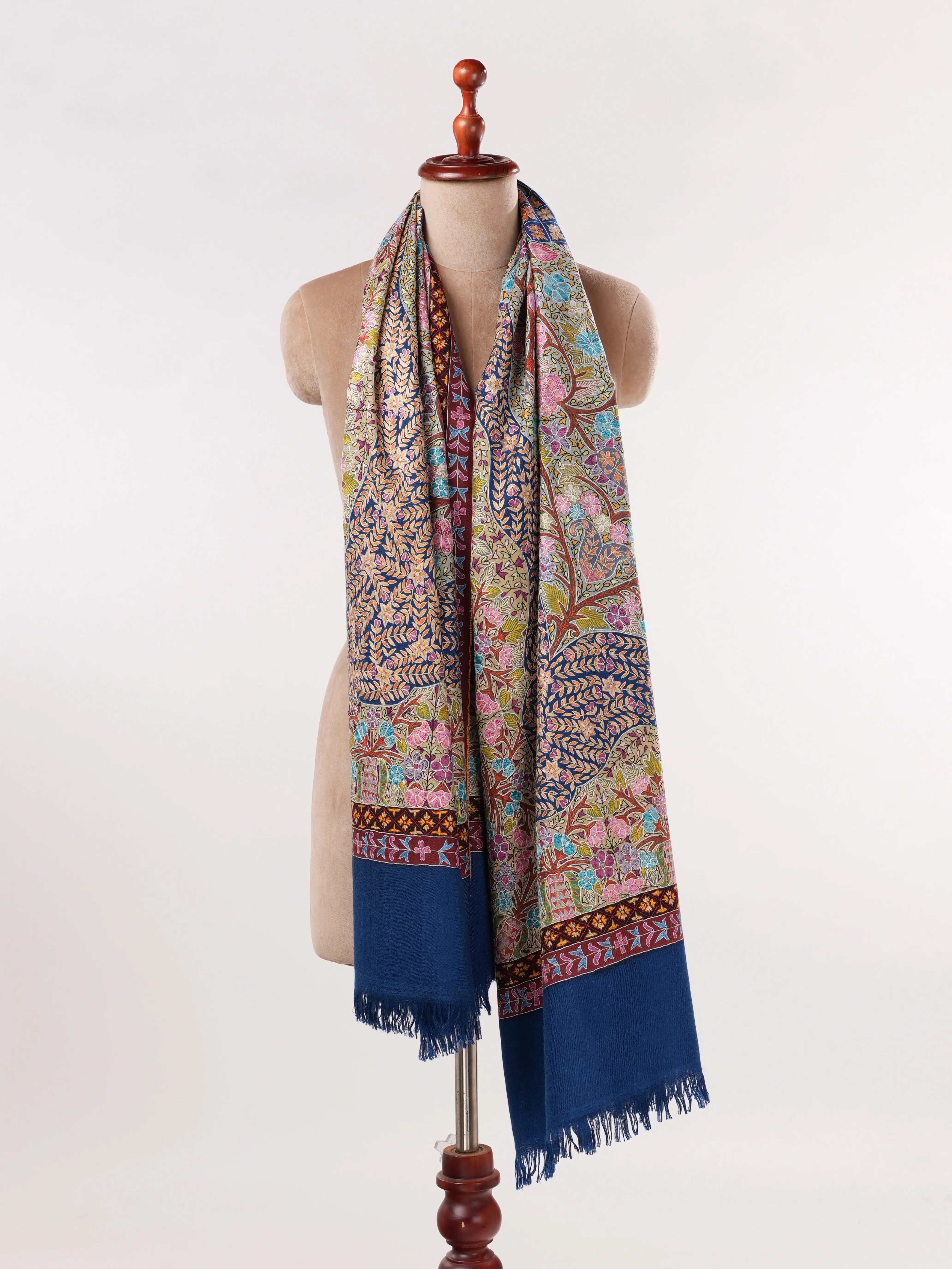 Traditional Kalamkari Hand Embroidered Handwoven Pashmina Shawl Shahkaar.com