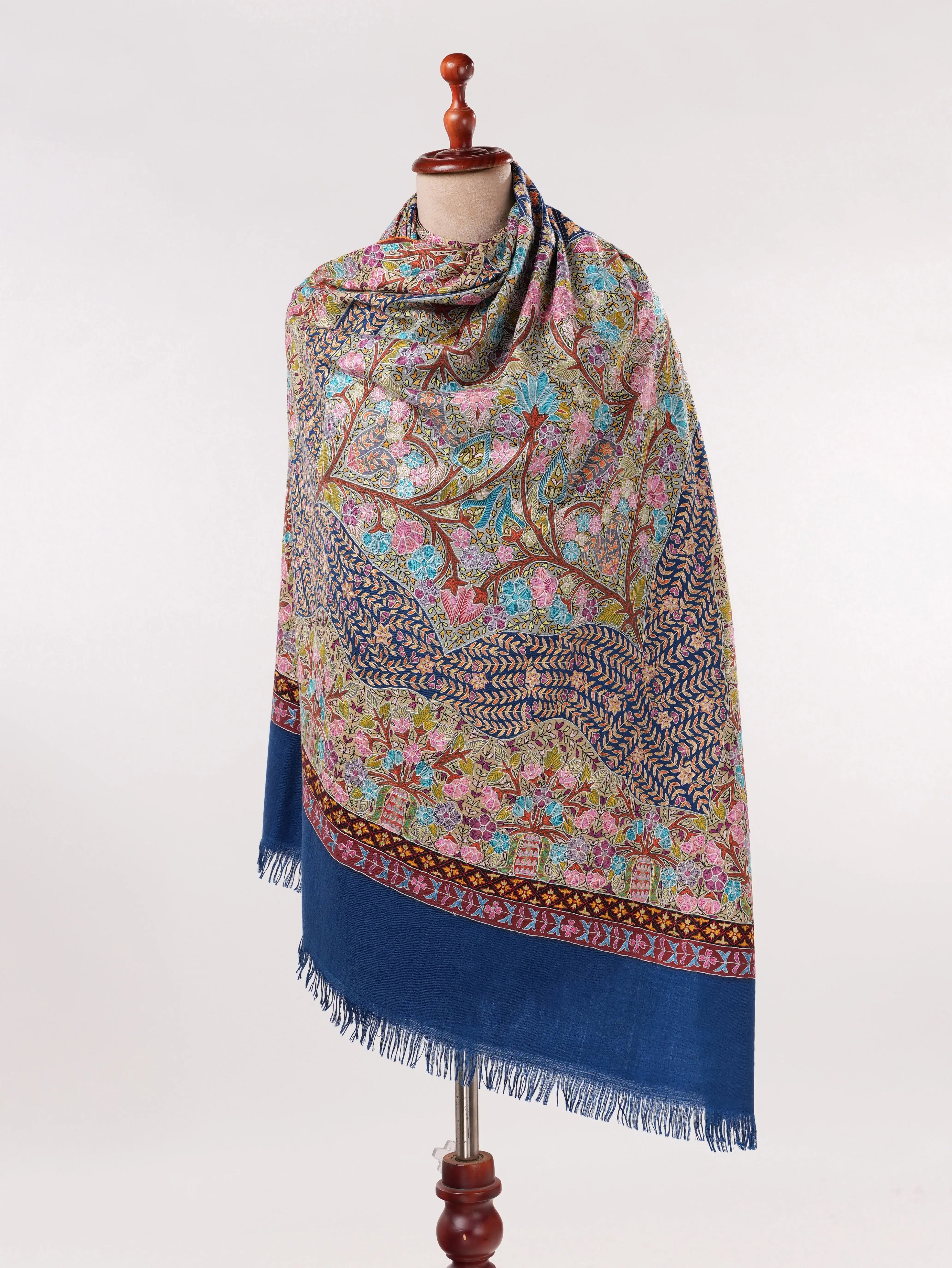 Traditional Kalamkari Hand Embroidered Handwoven Pashmina Shawl Shahkaar.com